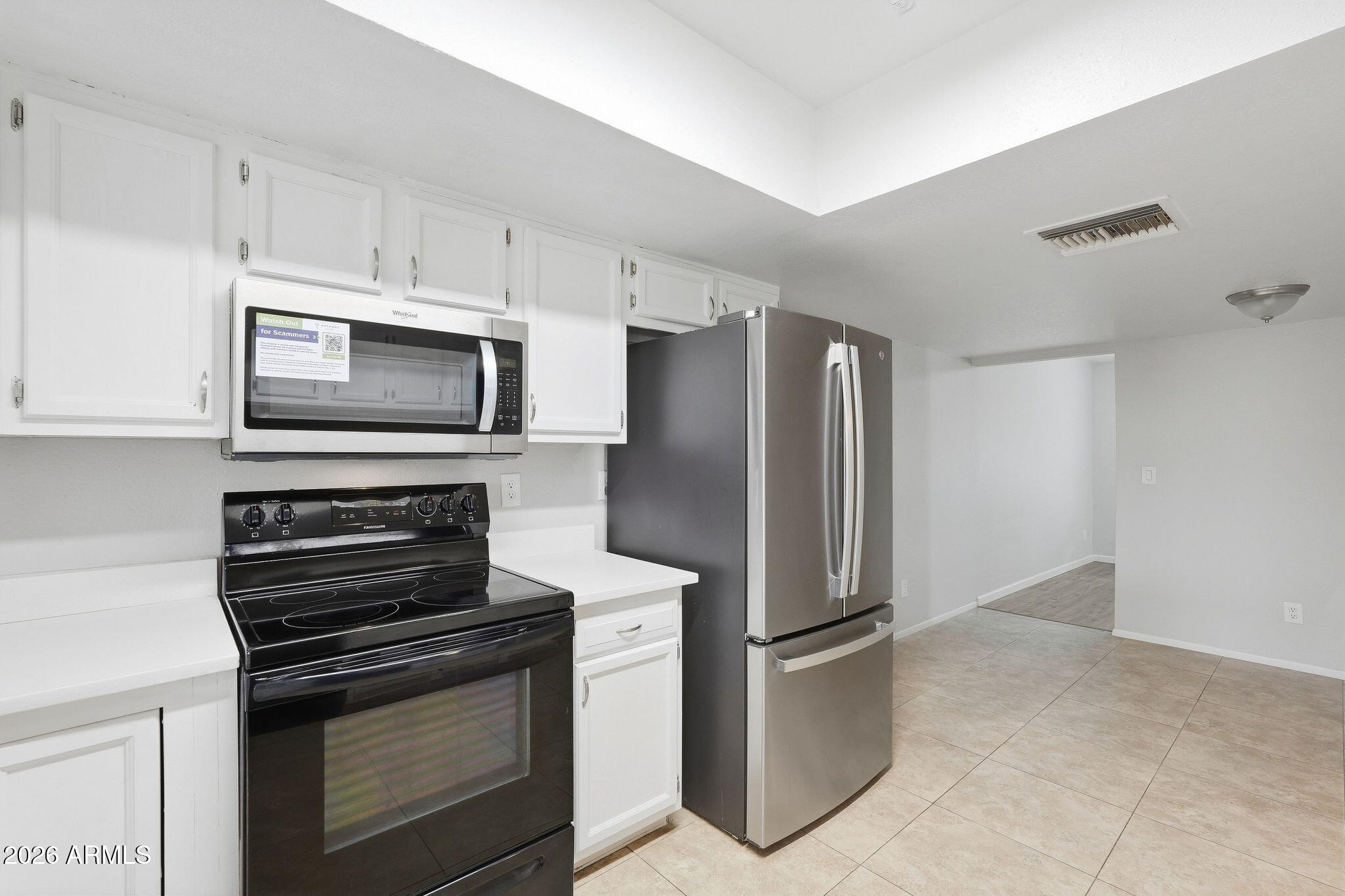 3143 W JULIE Drive