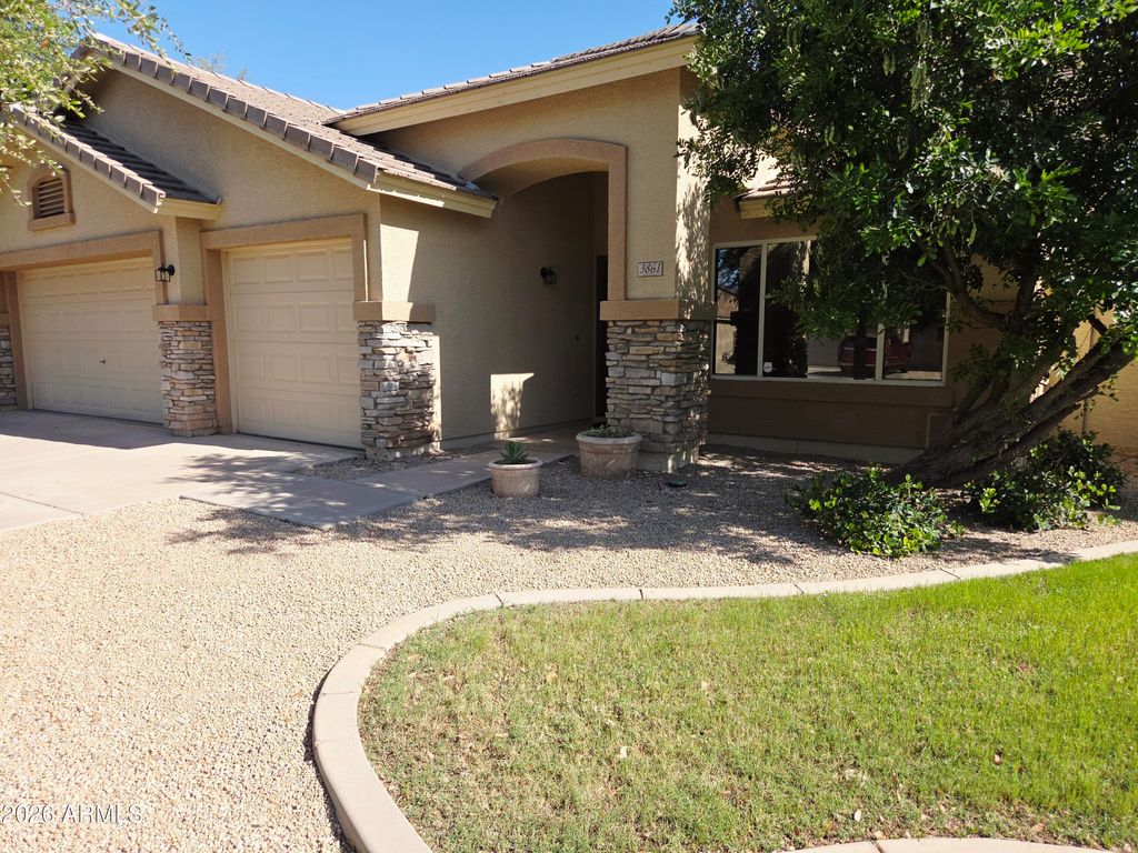 Photo of 3861 E Aspen Way, Gilbert, AZ 85234 (MLS # 7042501)