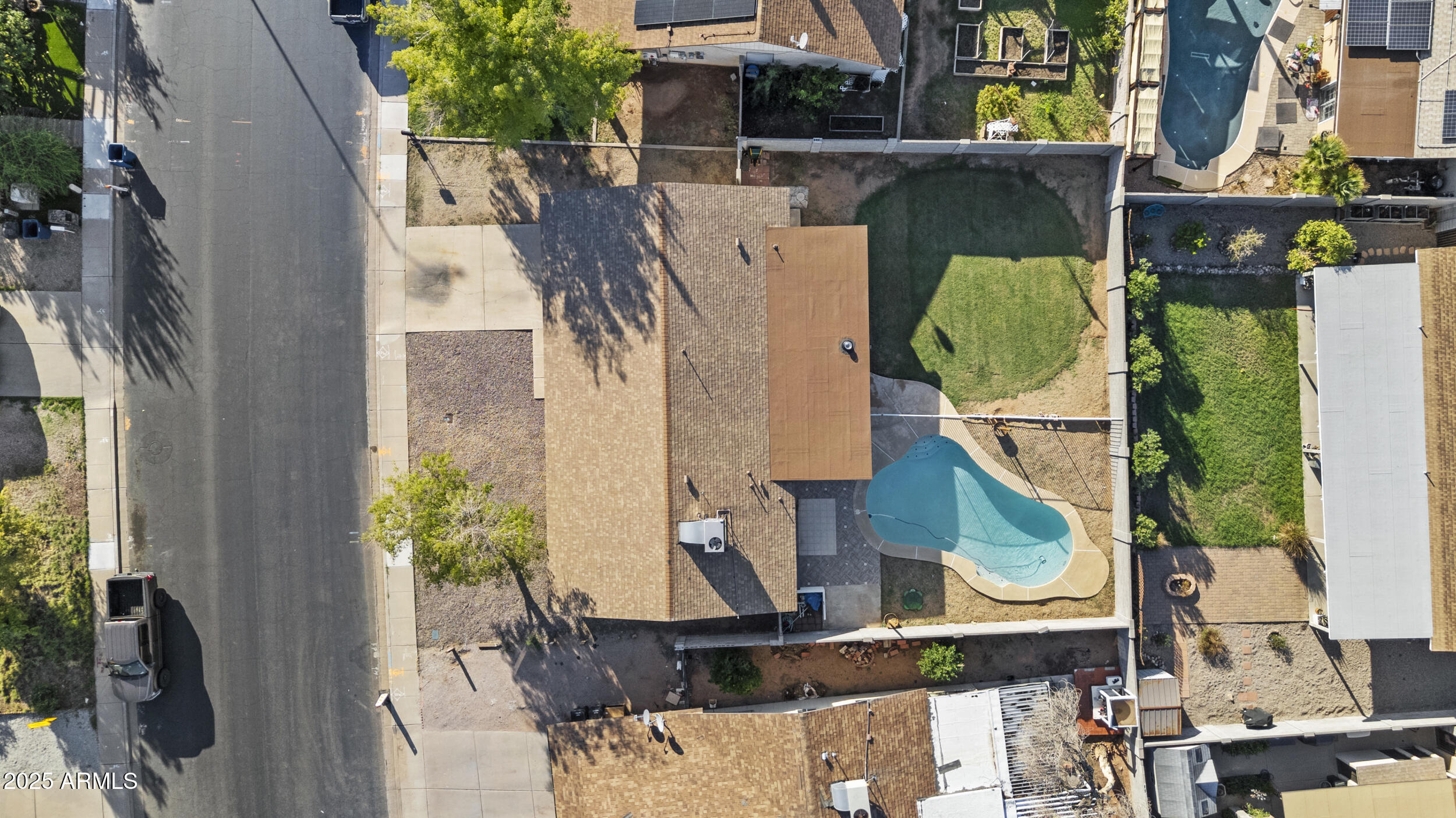 3030 E PUEBLO Avenue