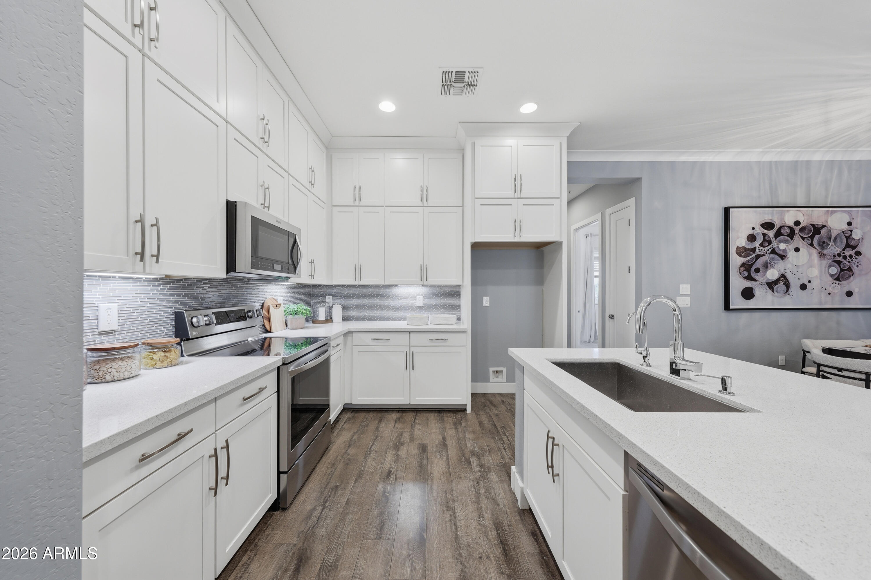 6565 E THOMAS Road 1099