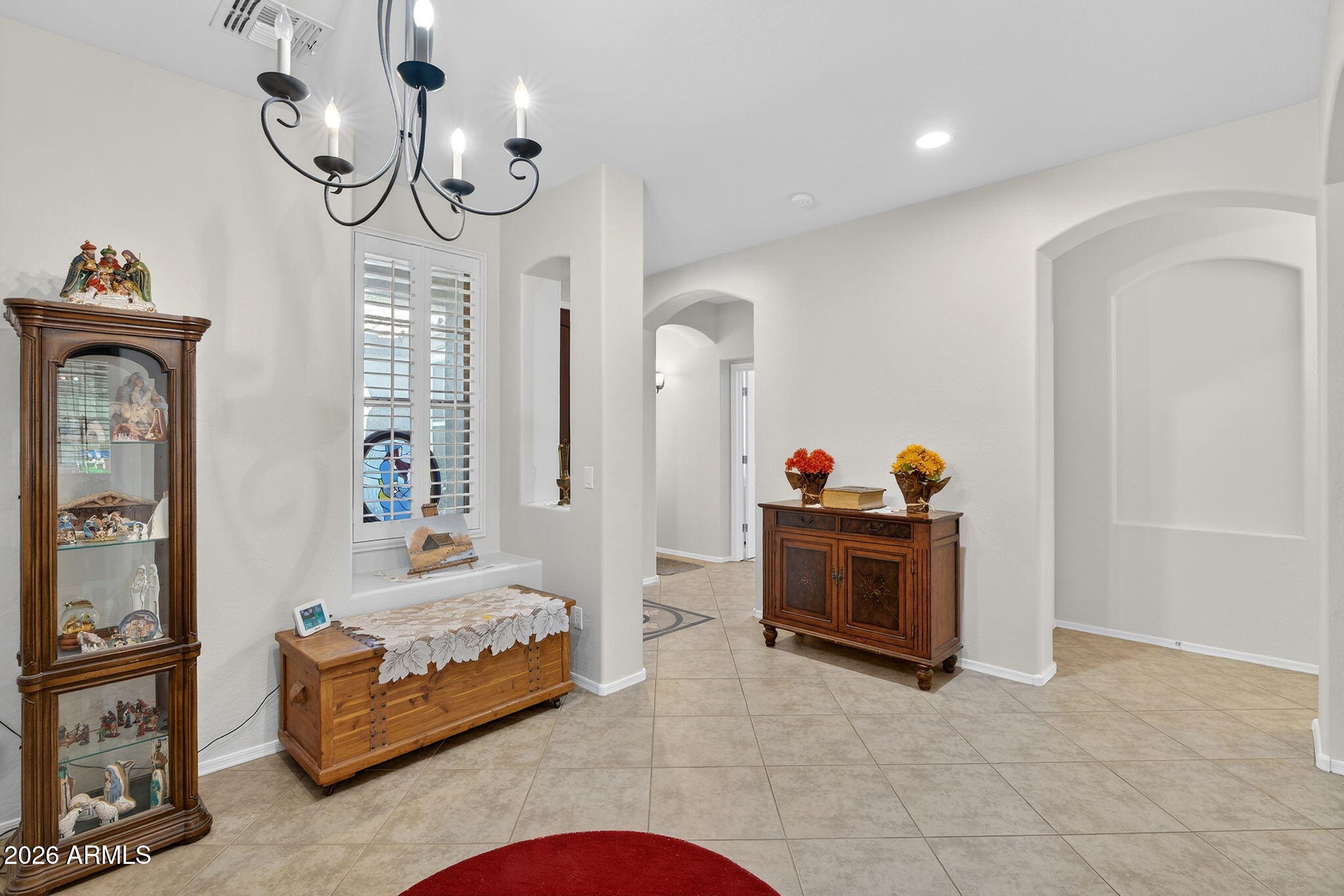 3711 E KINGBIRD Place