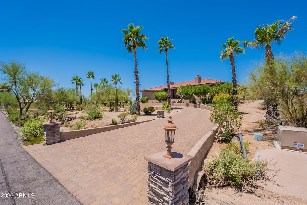 Photo of 36618 N Wildflower Road, Carefree, AZ 85377 (MLS # 6917579)