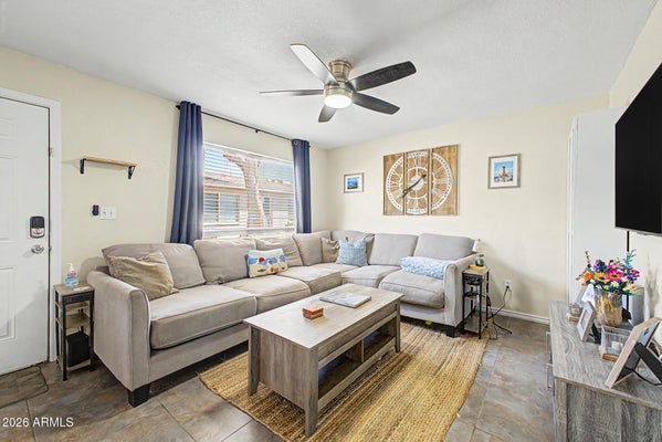 3402 N 32ND ST UNIT 127, PHOENIX, AZ 85018 - Image fc3c19c188de48419af650f6cdf4e34c/632784227