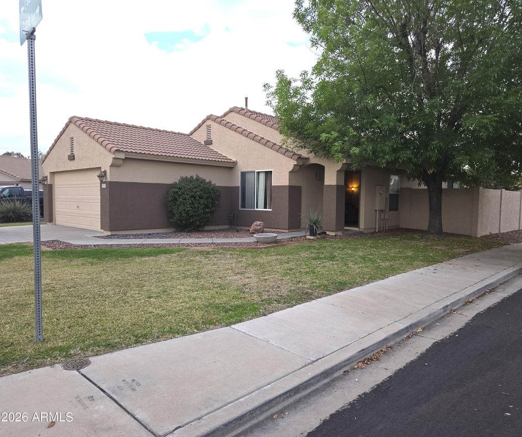 Photo of 5741 E Gable Circle, Mesa, AZ 85206 (MLS # 6976946)