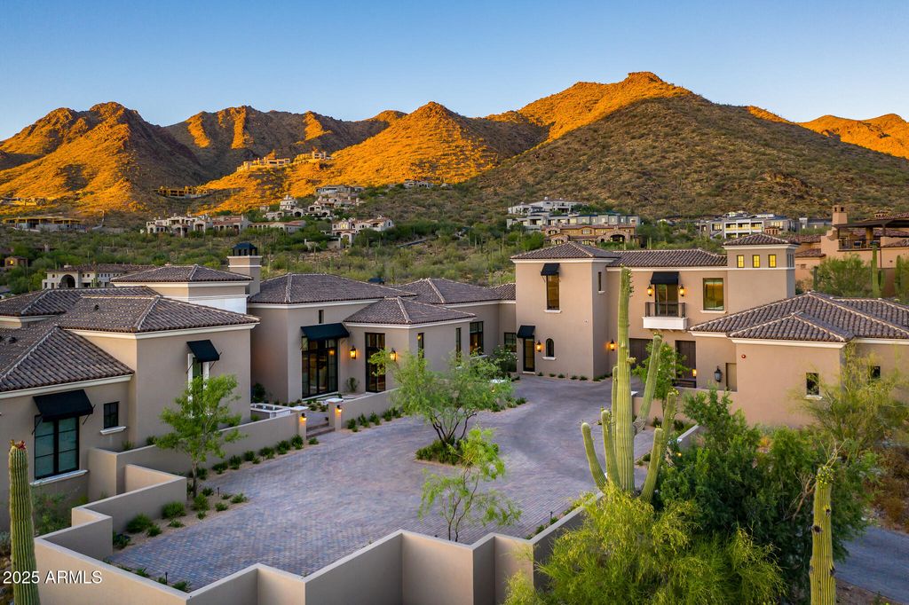 Photo of 11006 E Saguaro Canyon Trail, Scottsdale, AZ 85255 (MLS # 6927022)
