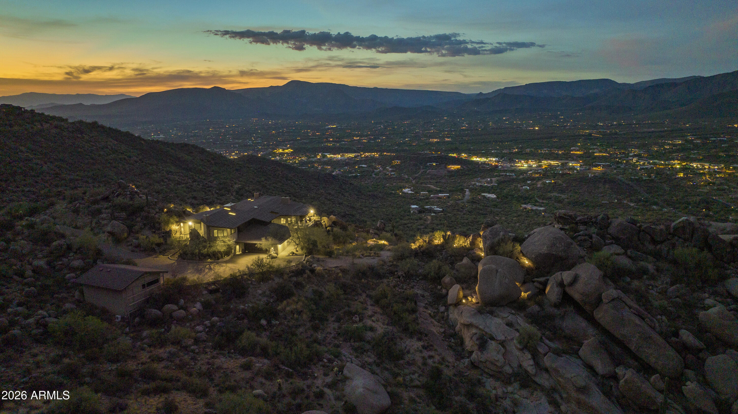 6700 E HAWKSNEST Road