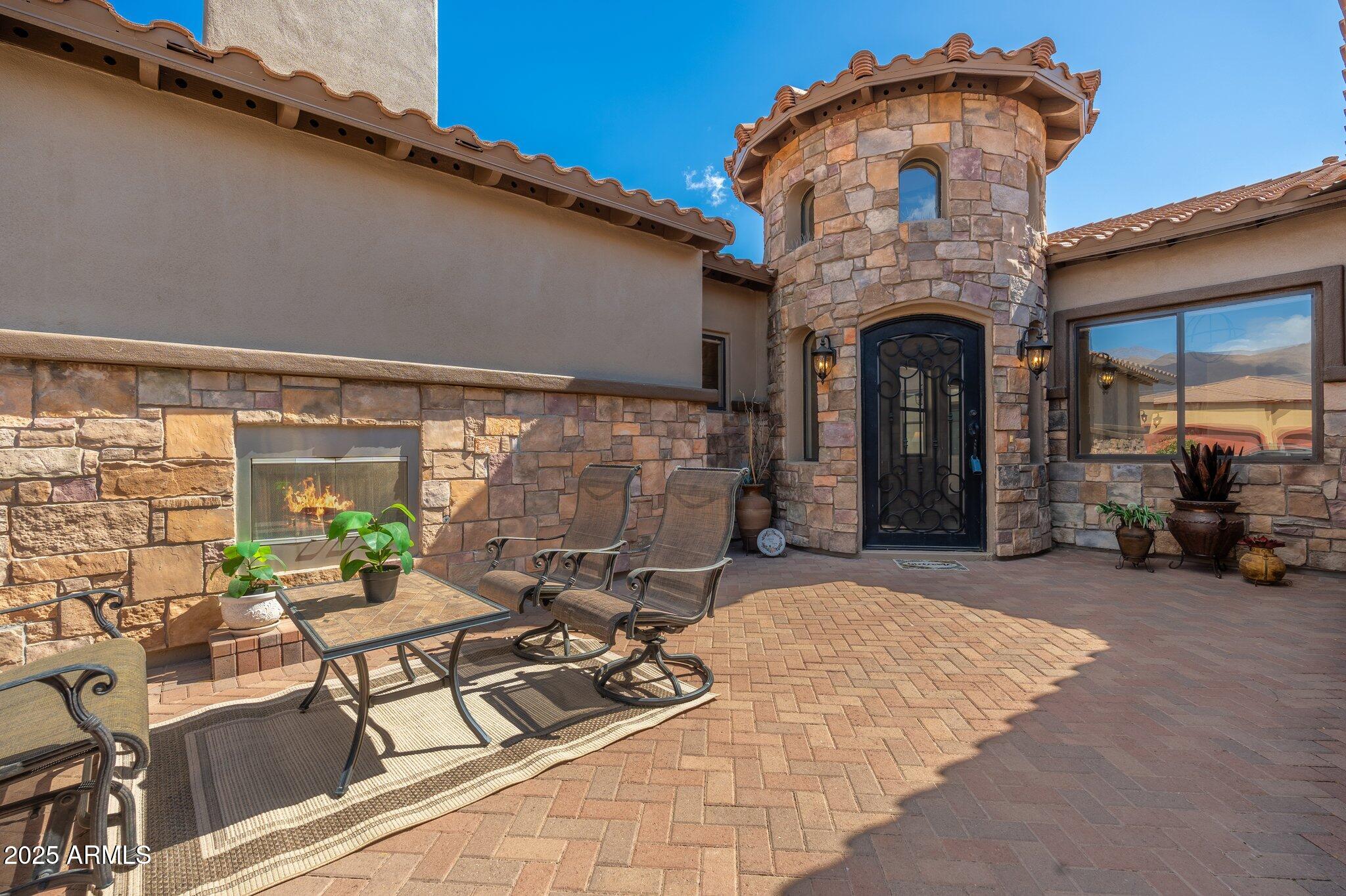 10649 E SADDLE BLANKET Trail