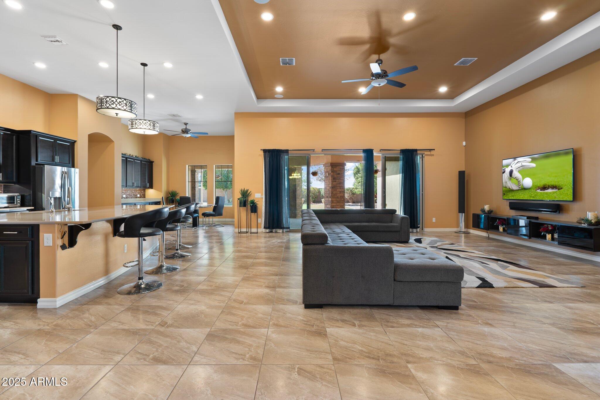 2285 E MEAD Drive