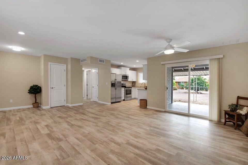 10337 W MONTEROSA Drive