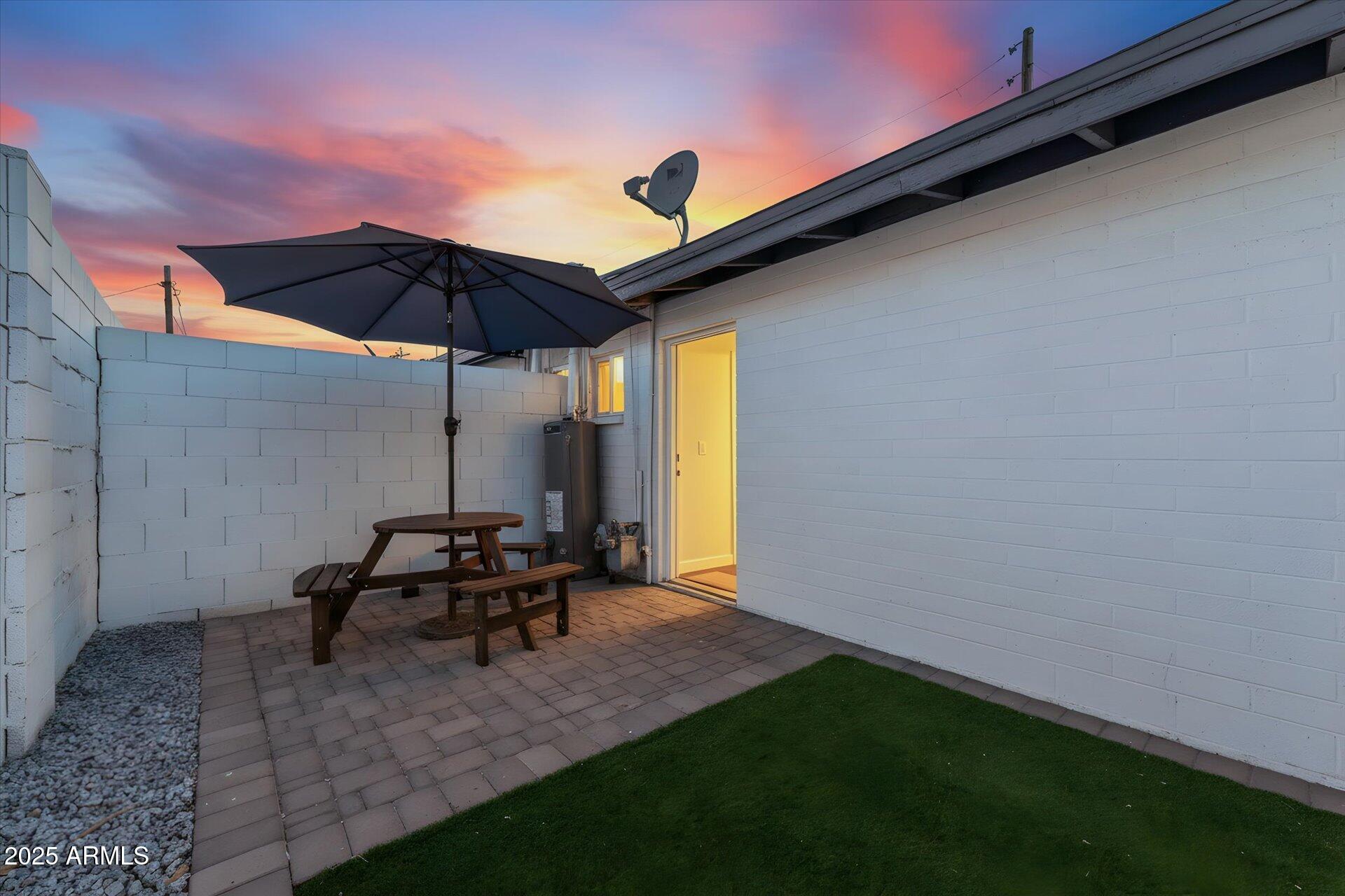 299 S OREGON Street 1