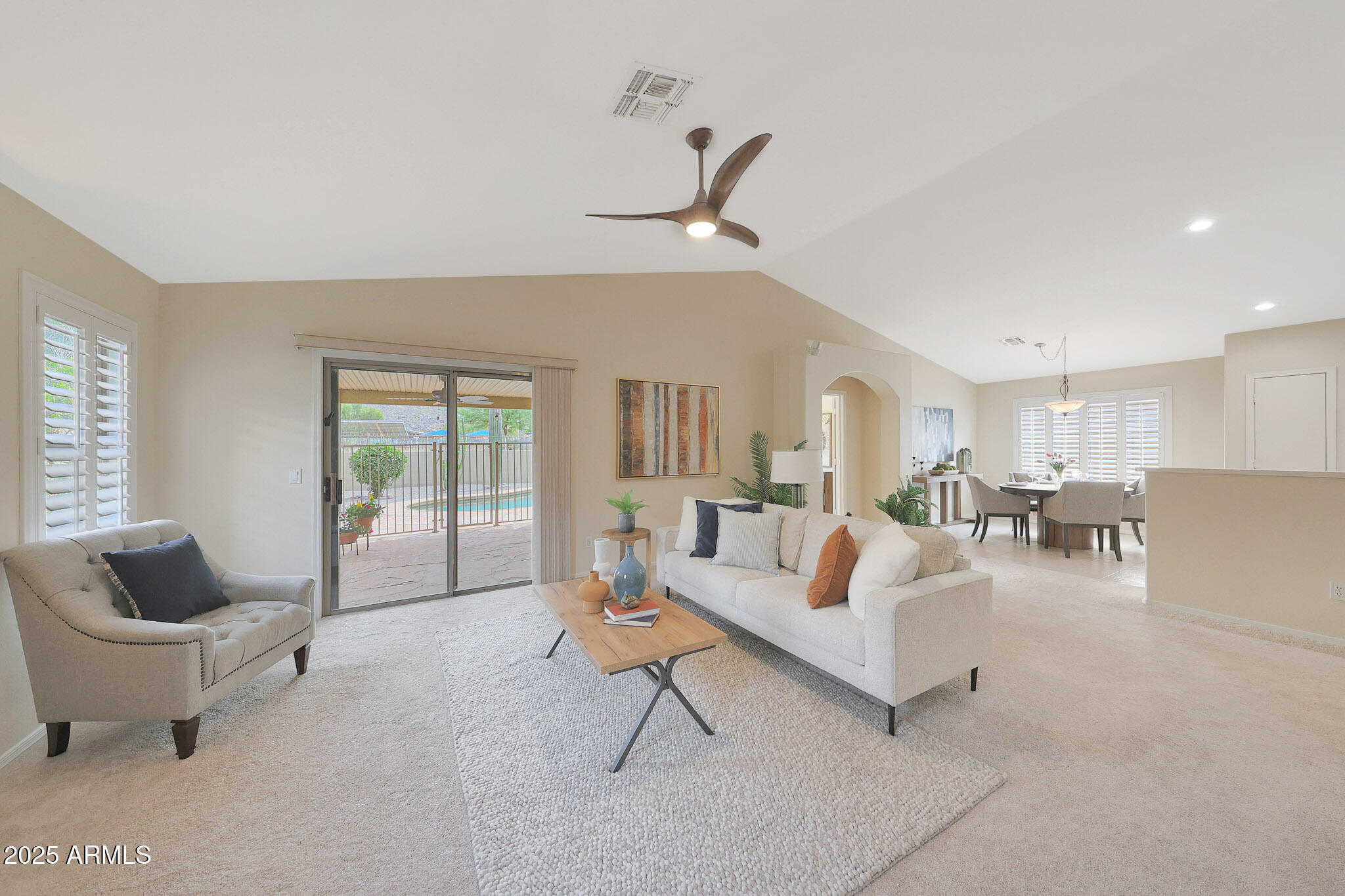 2627 E GARY Way