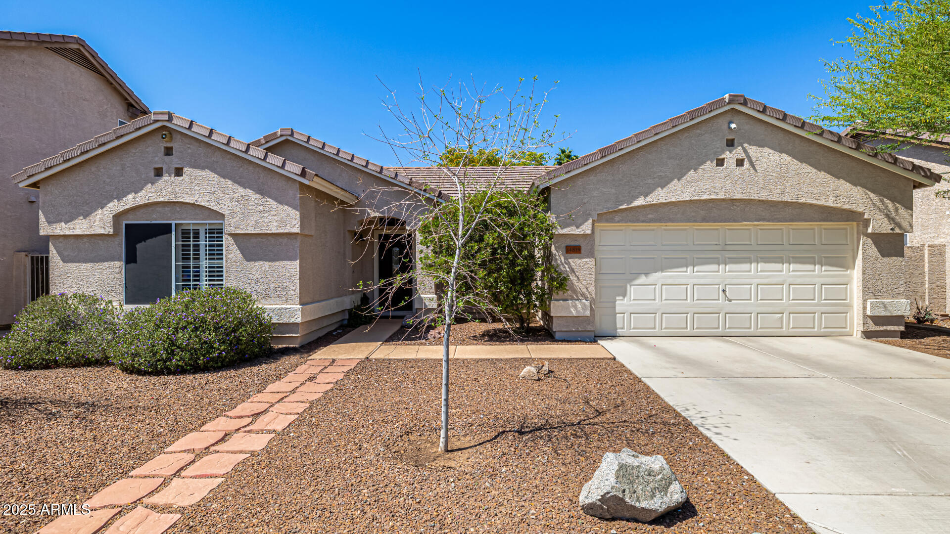 14819 W LUPINE Lane