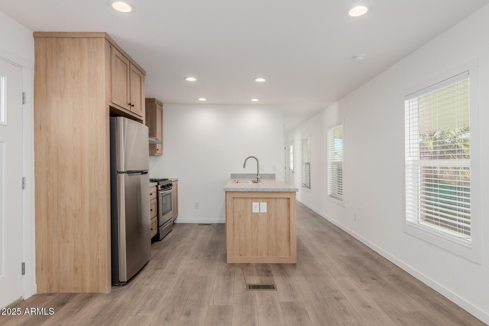 5201 W CAMELBACK Road F195