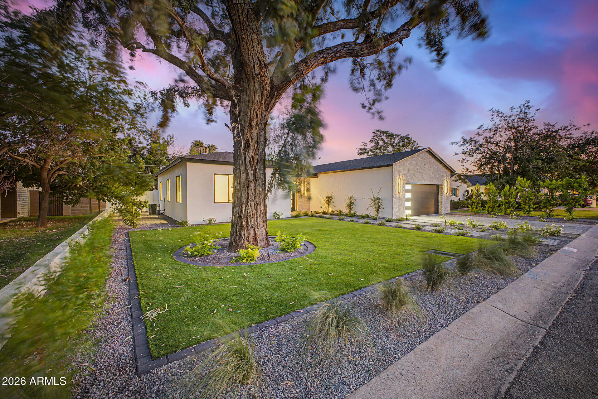 4107 E AVALON Drive