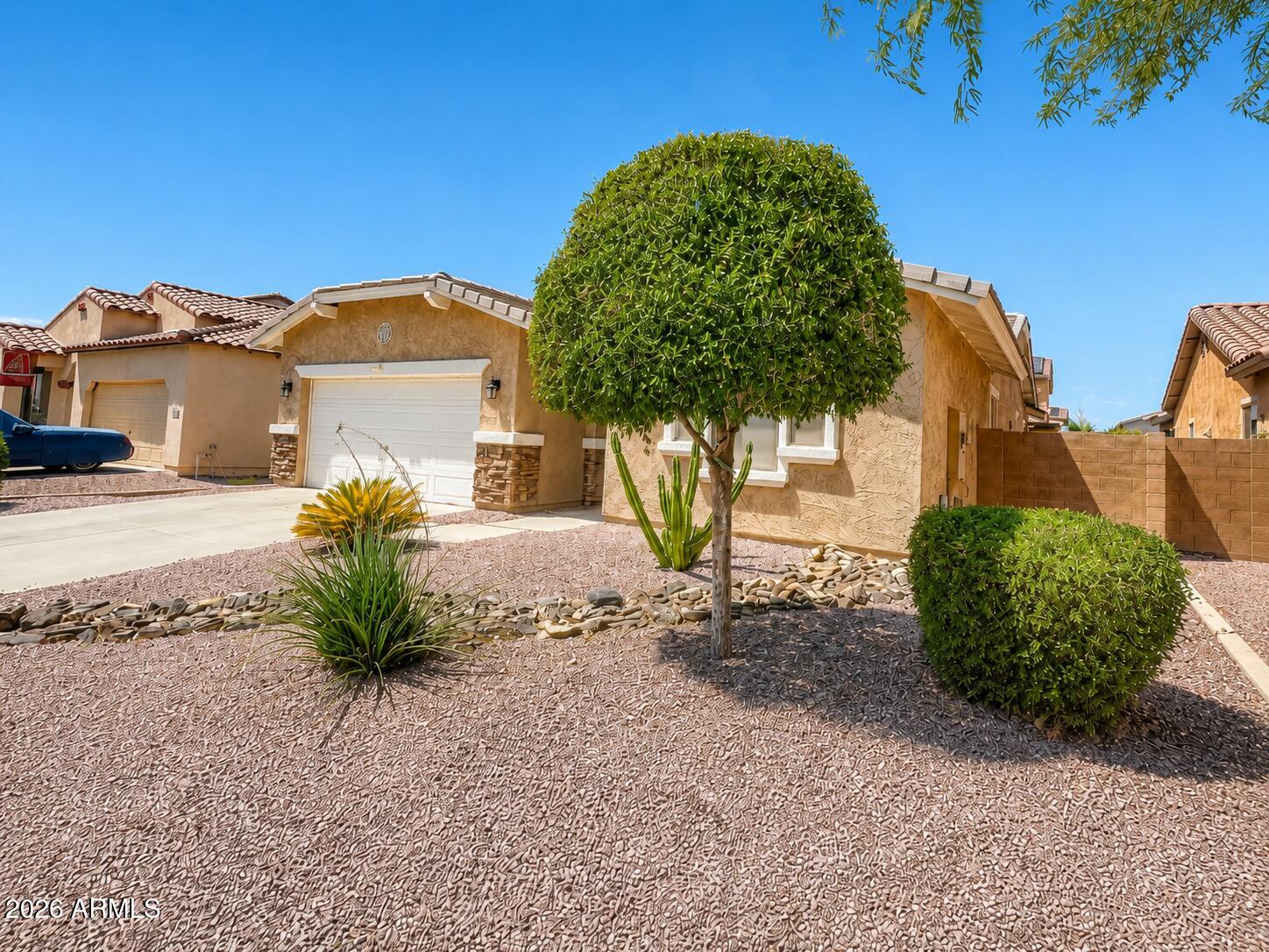 17636 W Maui Lane