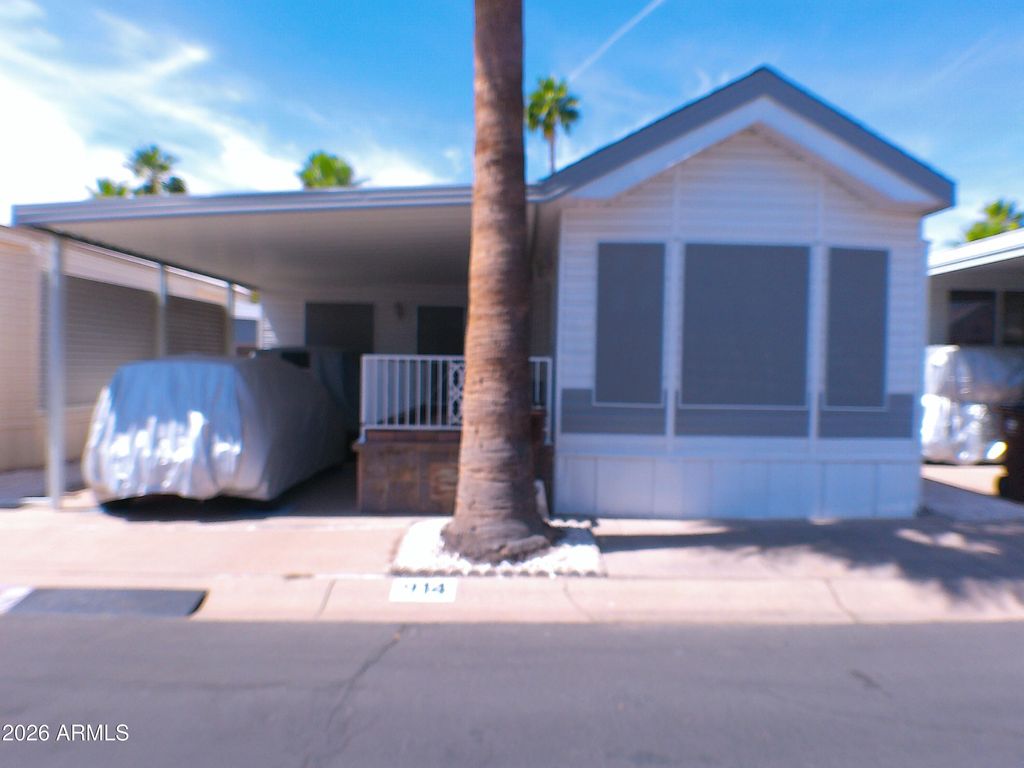 Photo of 914 Mineshaft Drive, Apache Junction, AZ 85119 (MLS # 7011561)