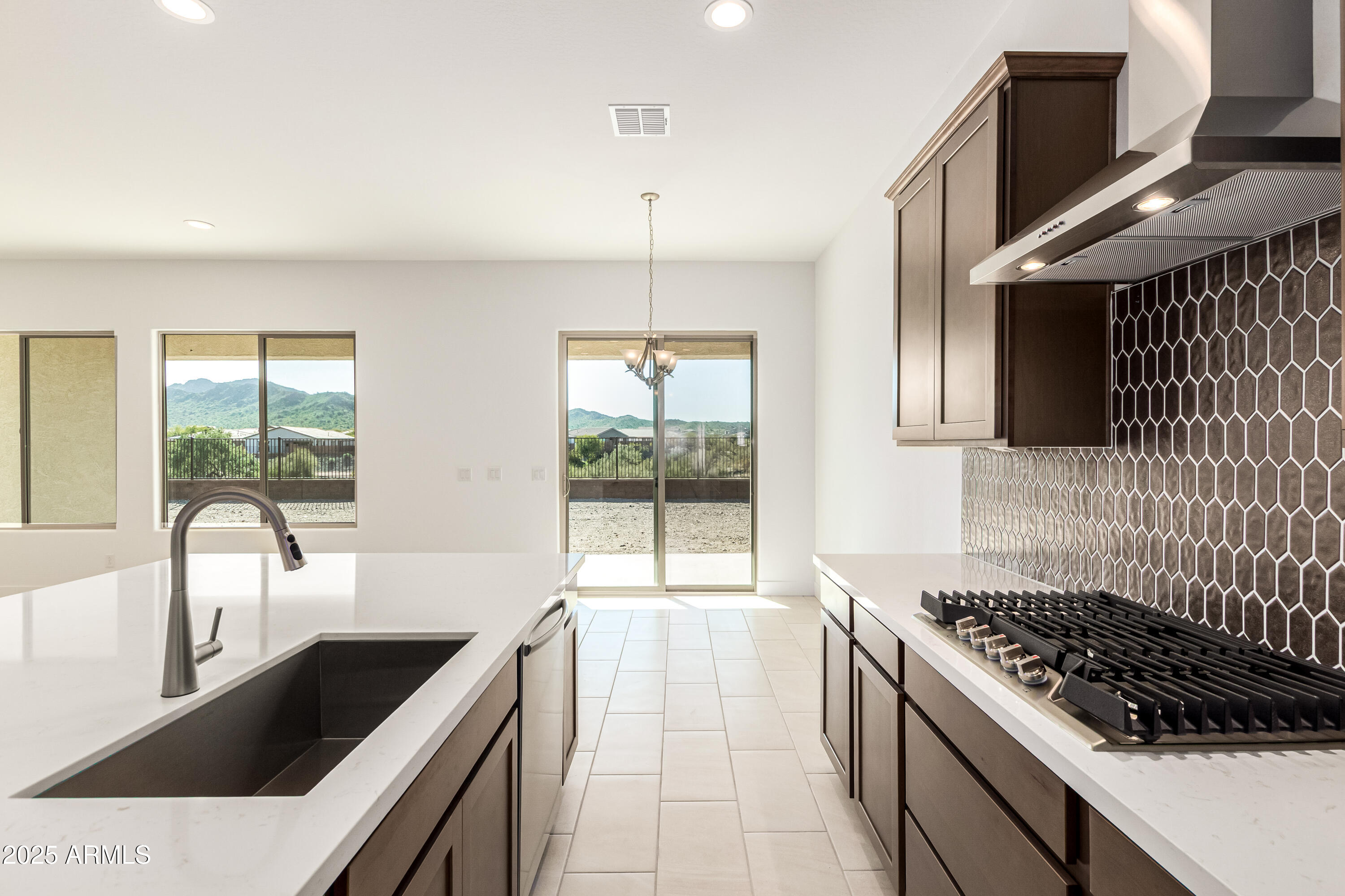 16837 W ARDMORE Road