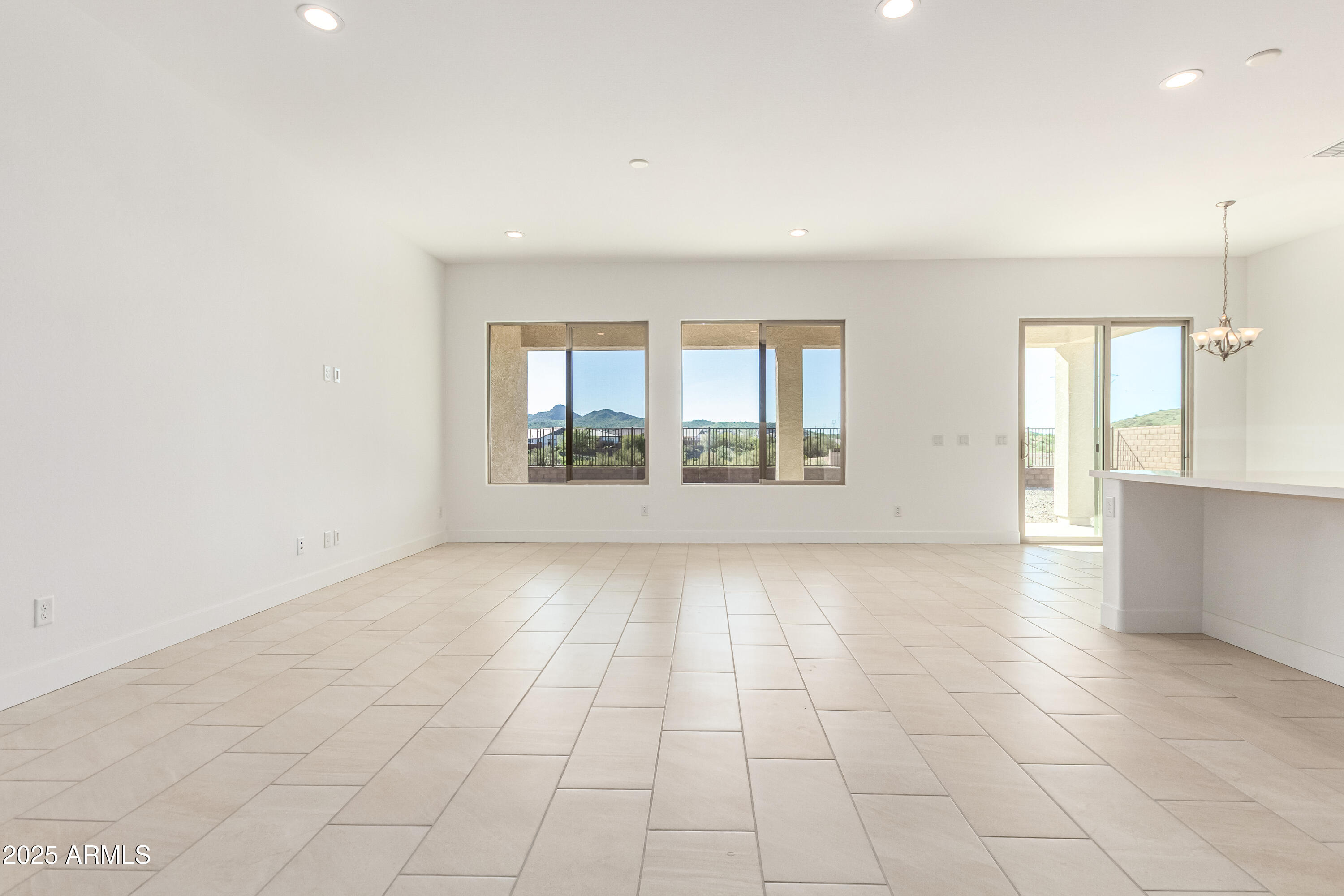 16837 W ARDMORE Road