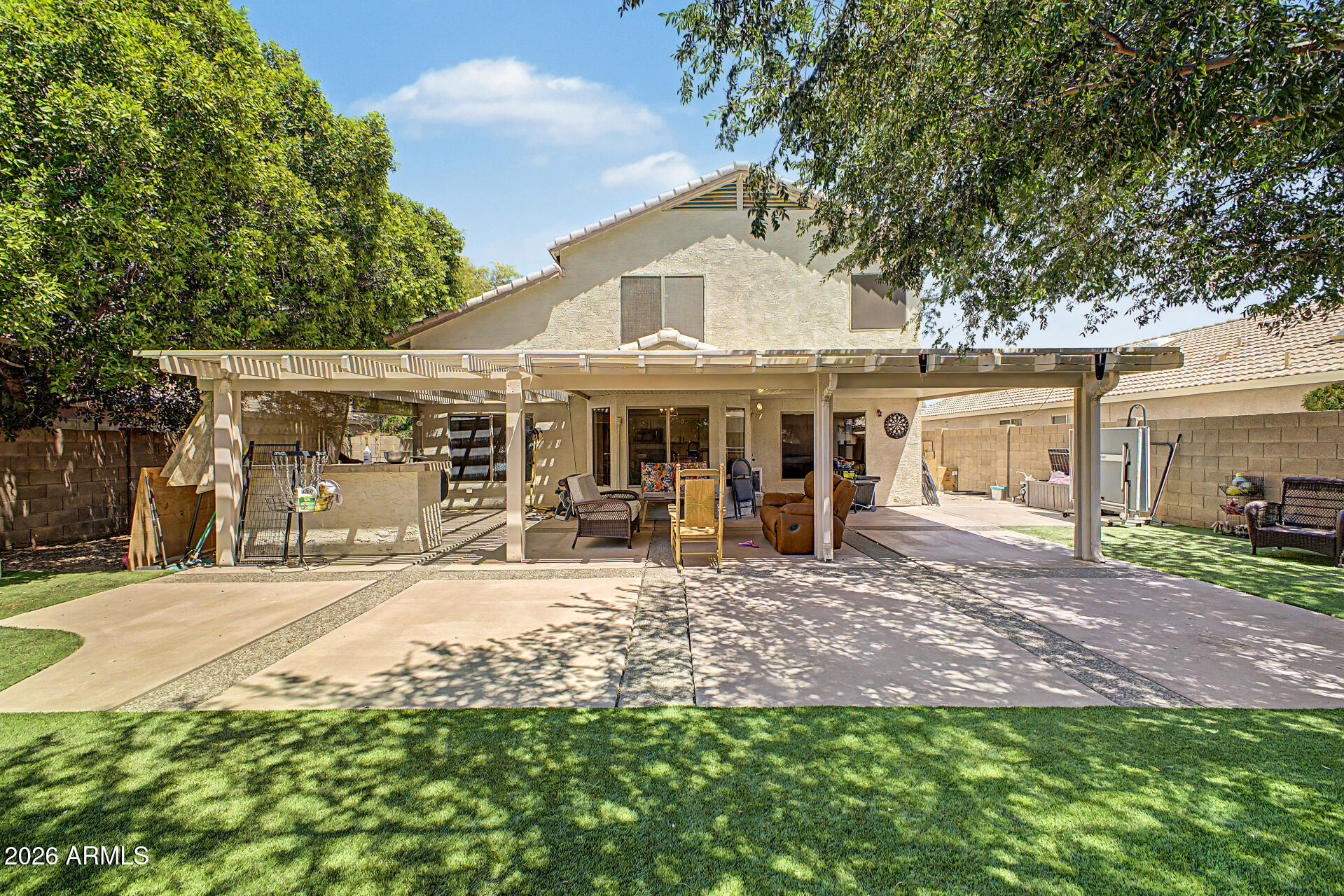 8557 W RUE DE LAMOUR --