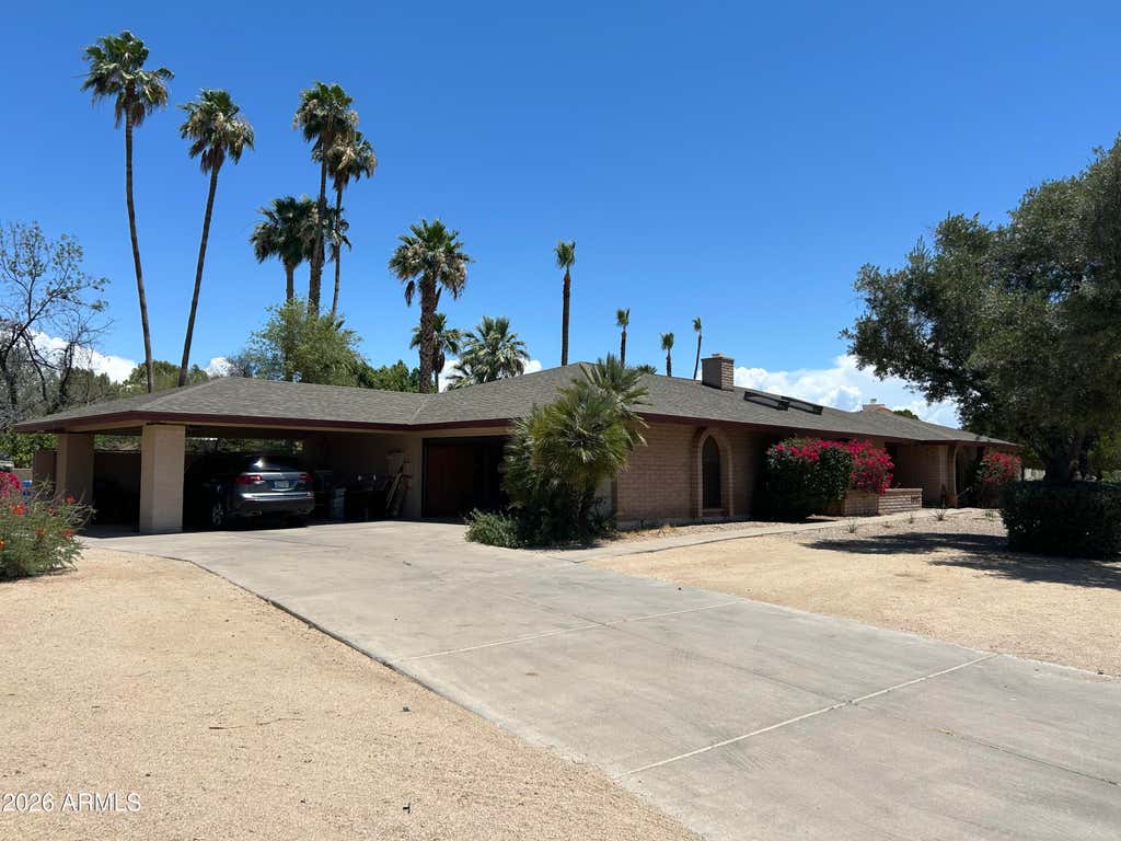 Photo of 5002 E Cholla Street, Scottsdale, AZ 85254 (MLS # 7034332)