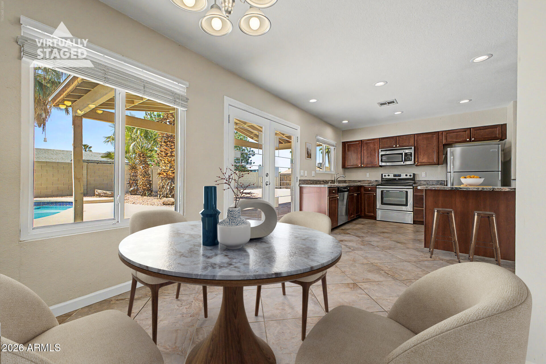 6325 W DEL RIO Street