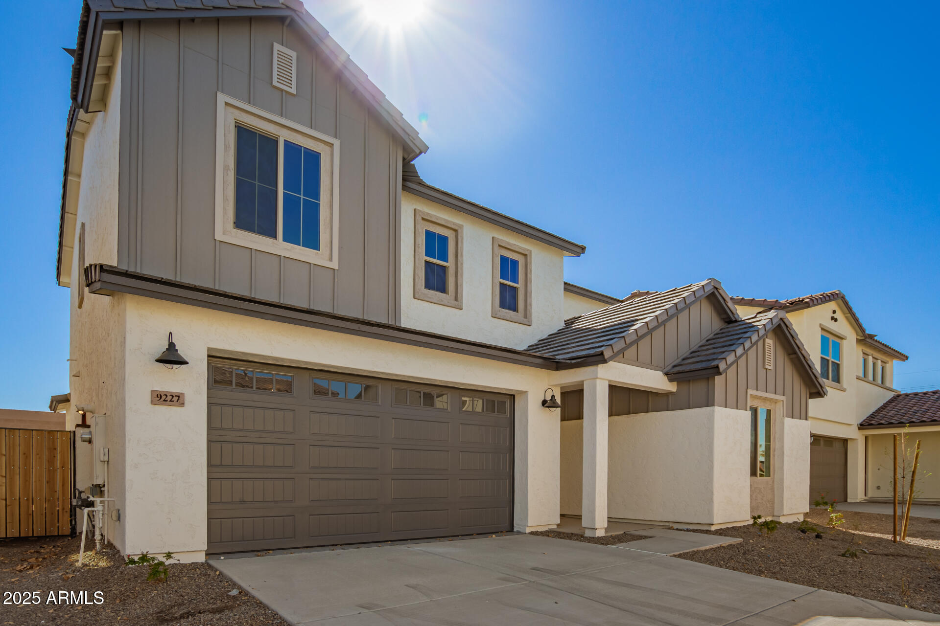 9227 E SECTOR Drive