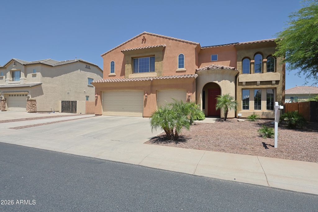 Photo of 12910 W Tuckey Lane, Glendale, AZ 85307 (MLS # 7025441)