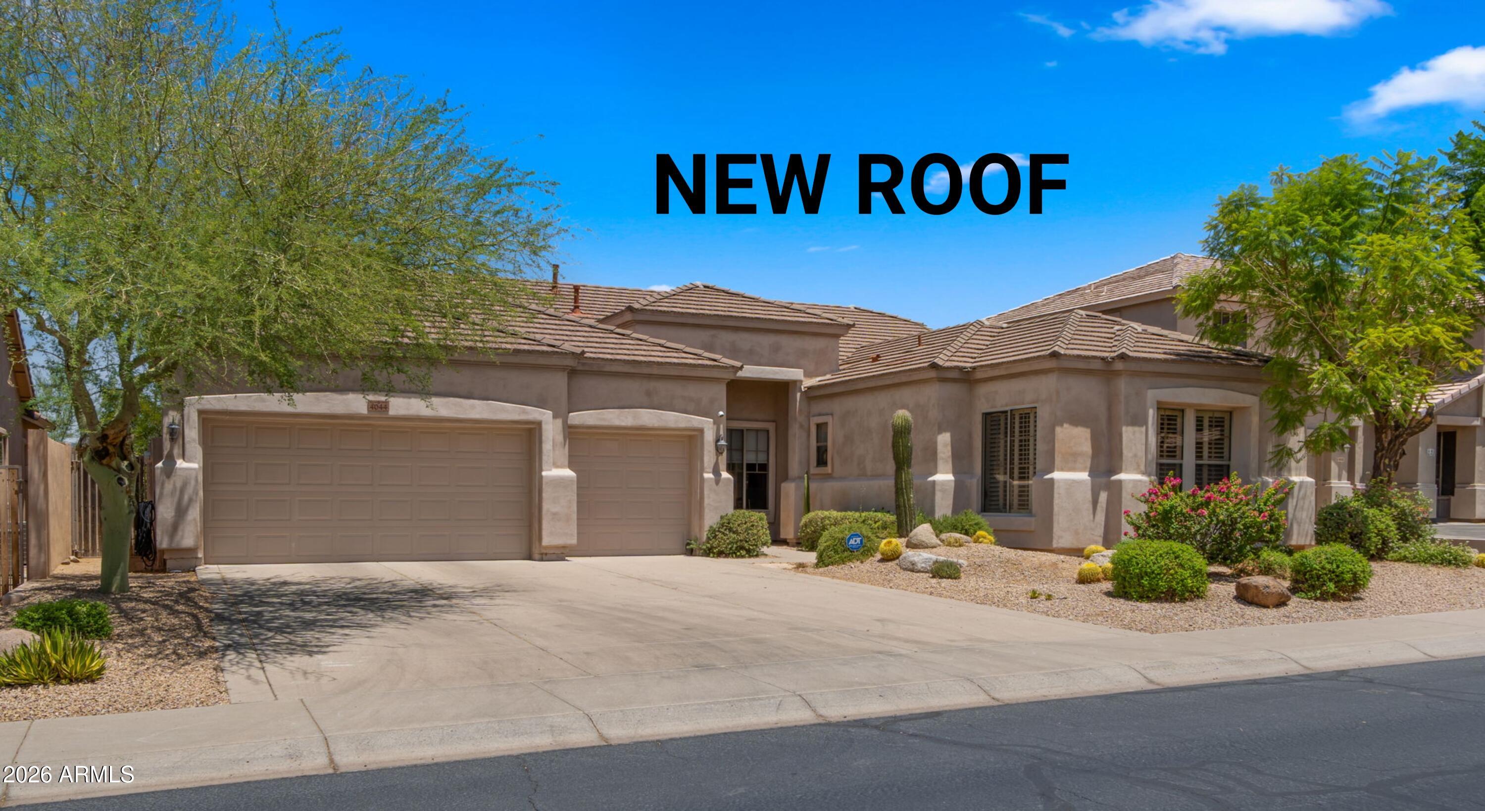4044 E DESERT FOREST Trail
