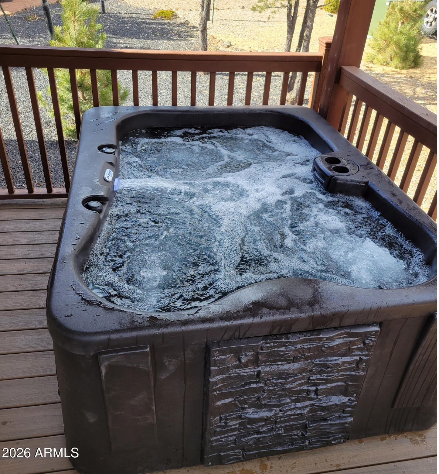 2746 Columbia Lane 12