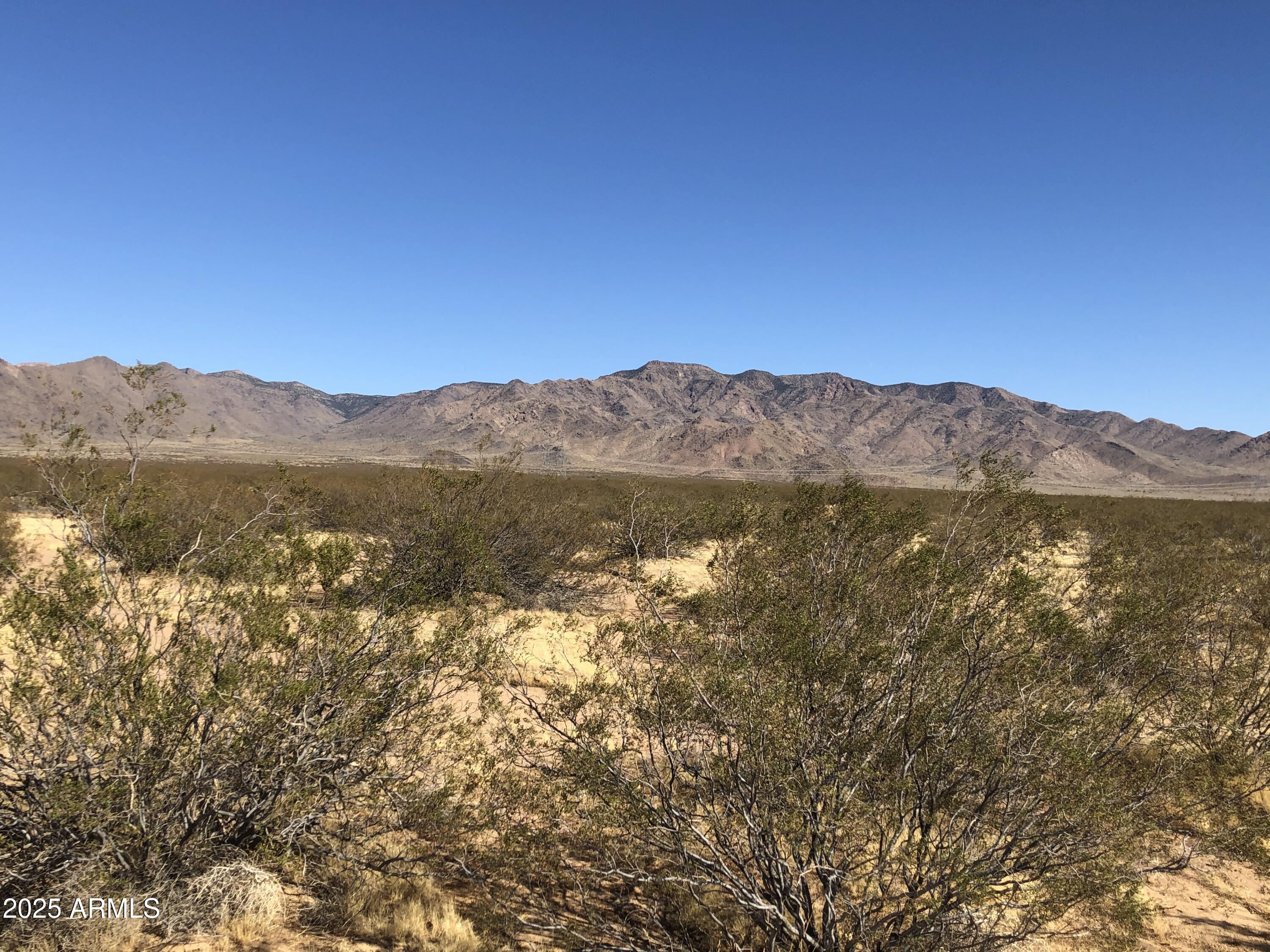 16 W Lake Mead Drive 4939