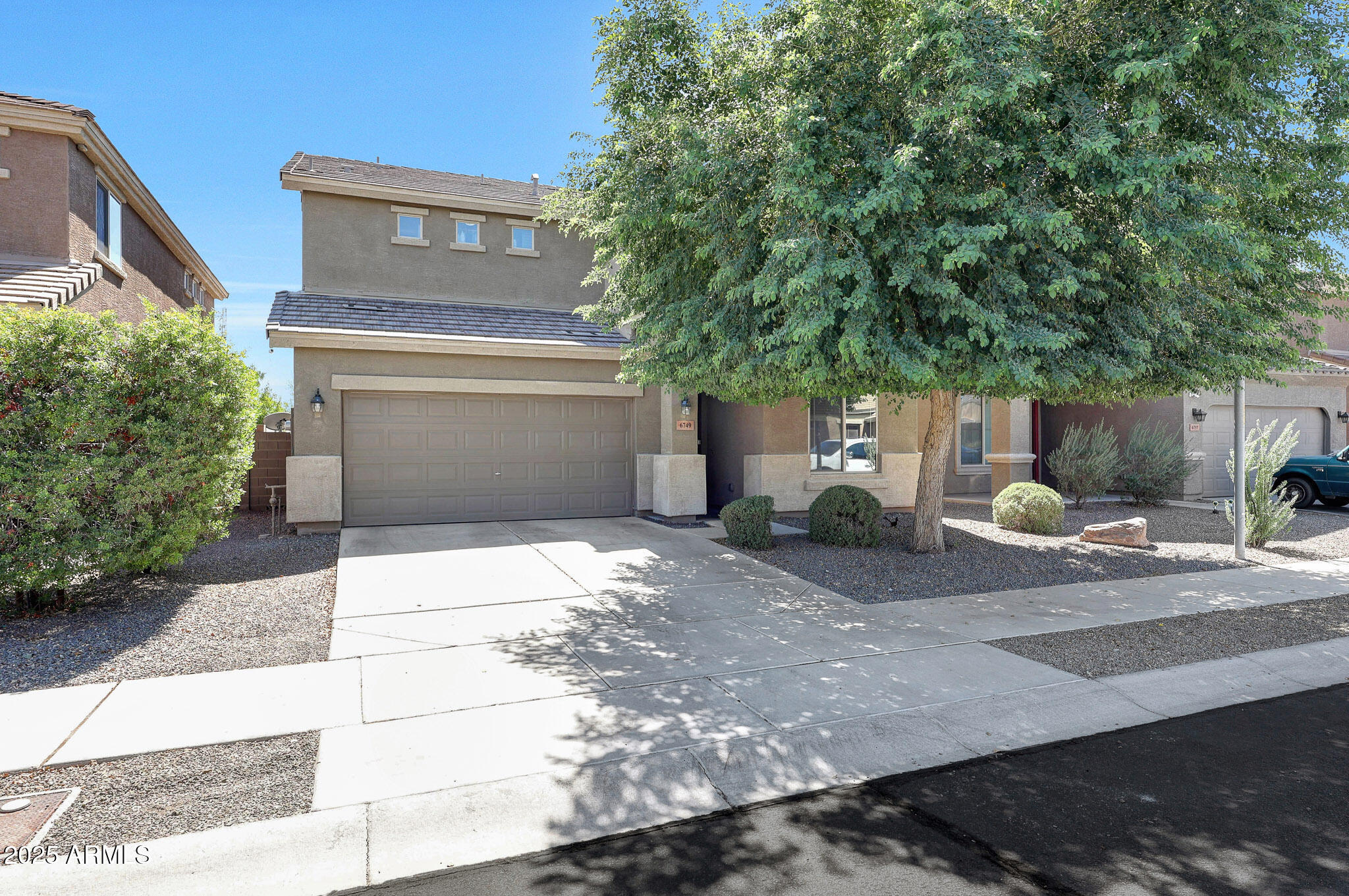 6749 W CHARTER OAK Road