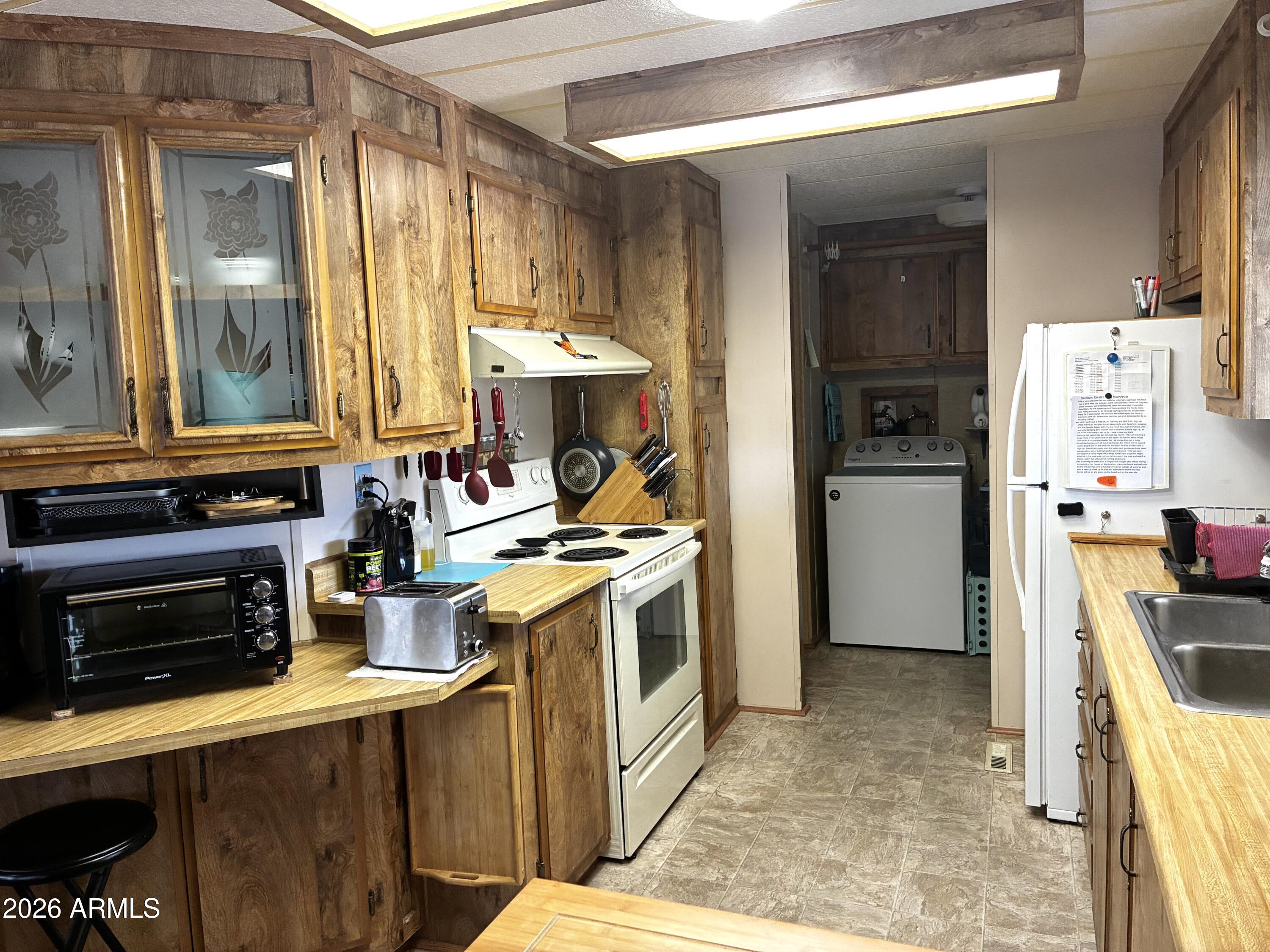 2900 W SUPERSTITION Boulevard 112