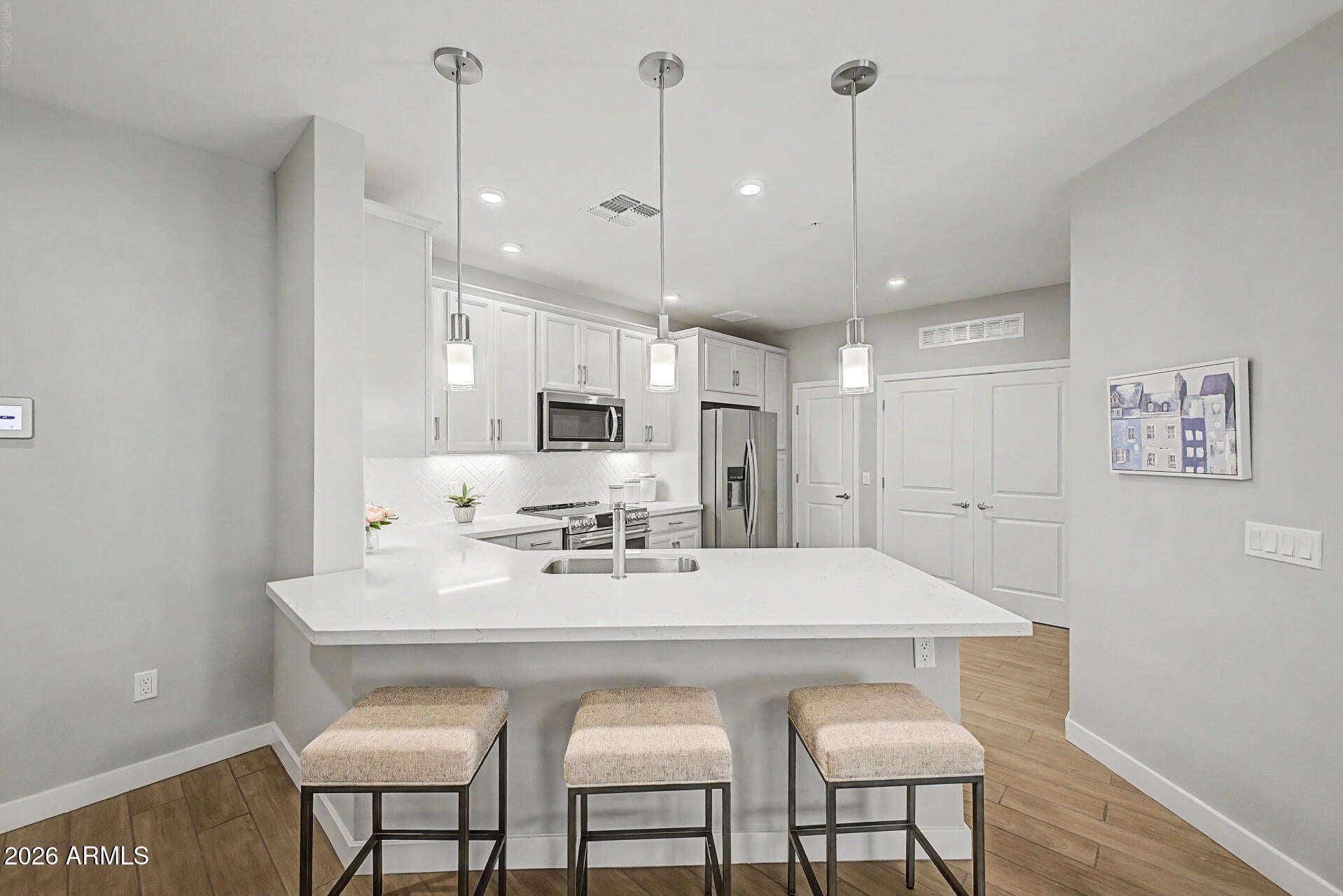 2511 W QUEEN CREEK Road 213