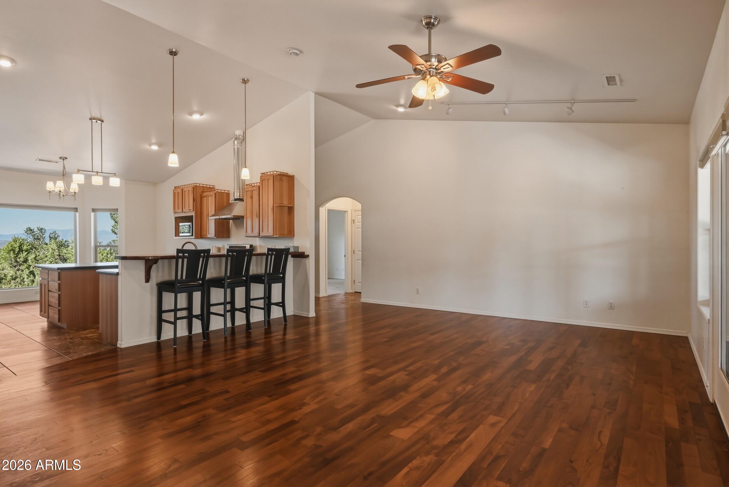 1905 N Conifer Circle
