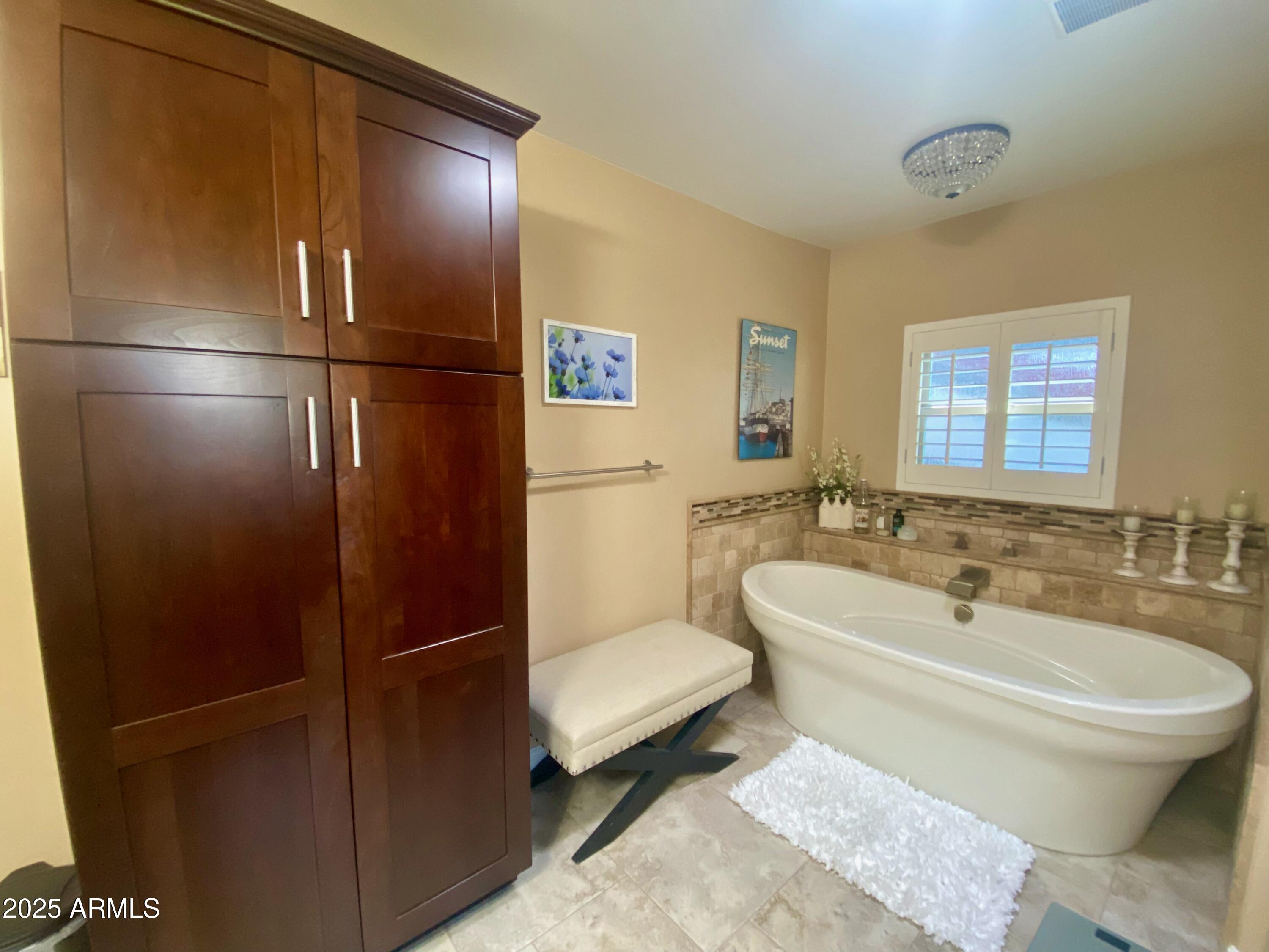 Scottsdale, Arizona 85254, United States, 3 Bedrooms Bedrooms, ,2 BathroomsBathrooms,Residential,Active,19946