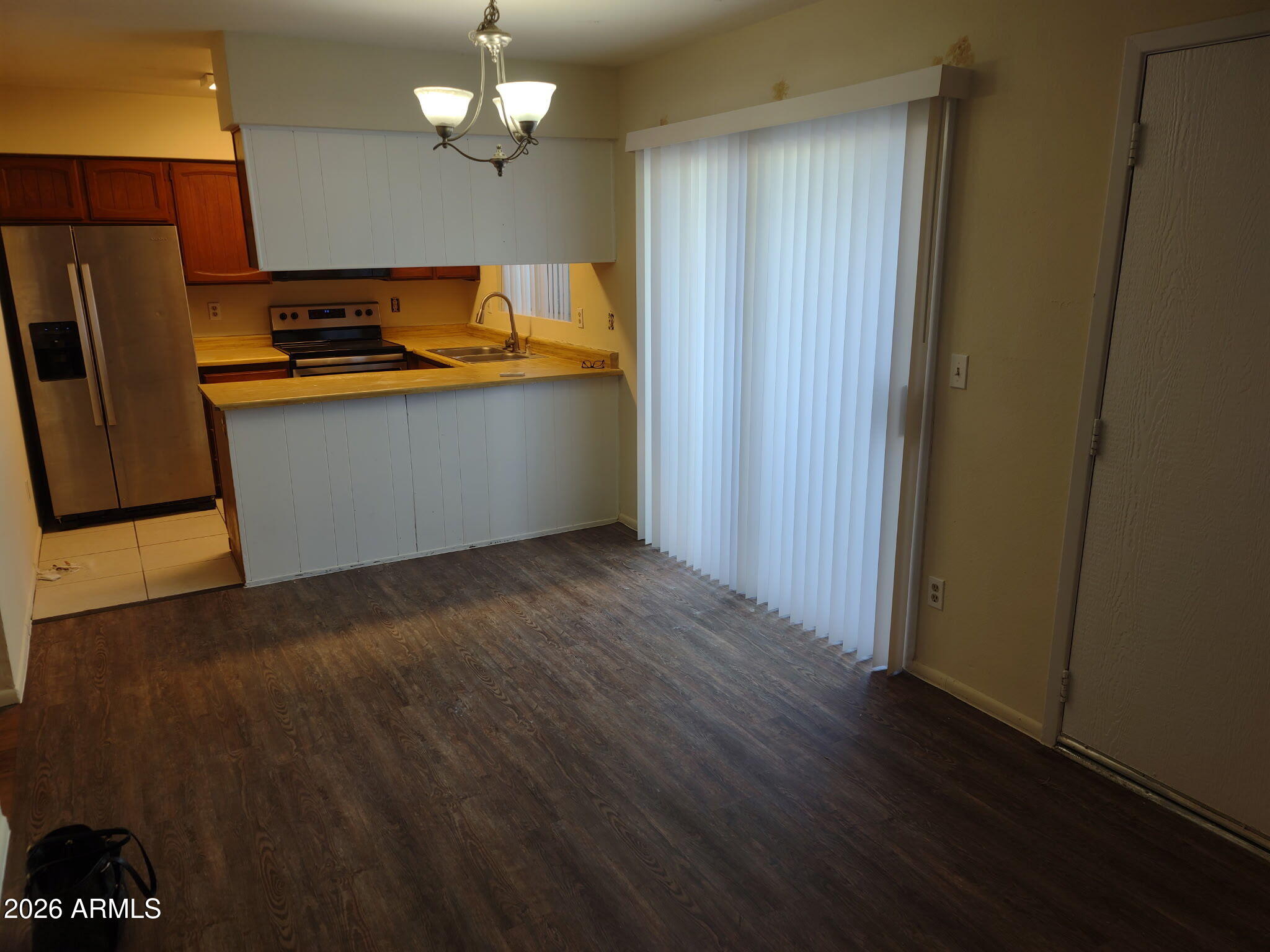 1029 W LAGUNA Drive