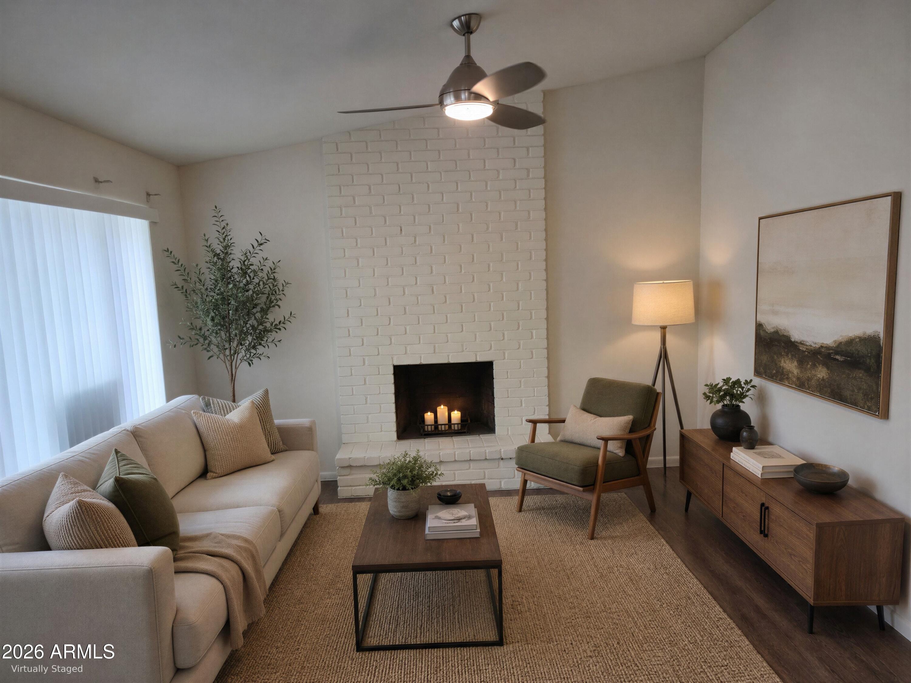 1029 W LAGUNA Drive