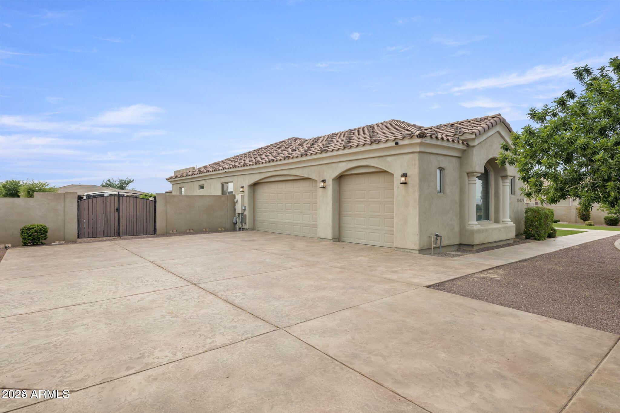 San Tan Blvd. - Residential