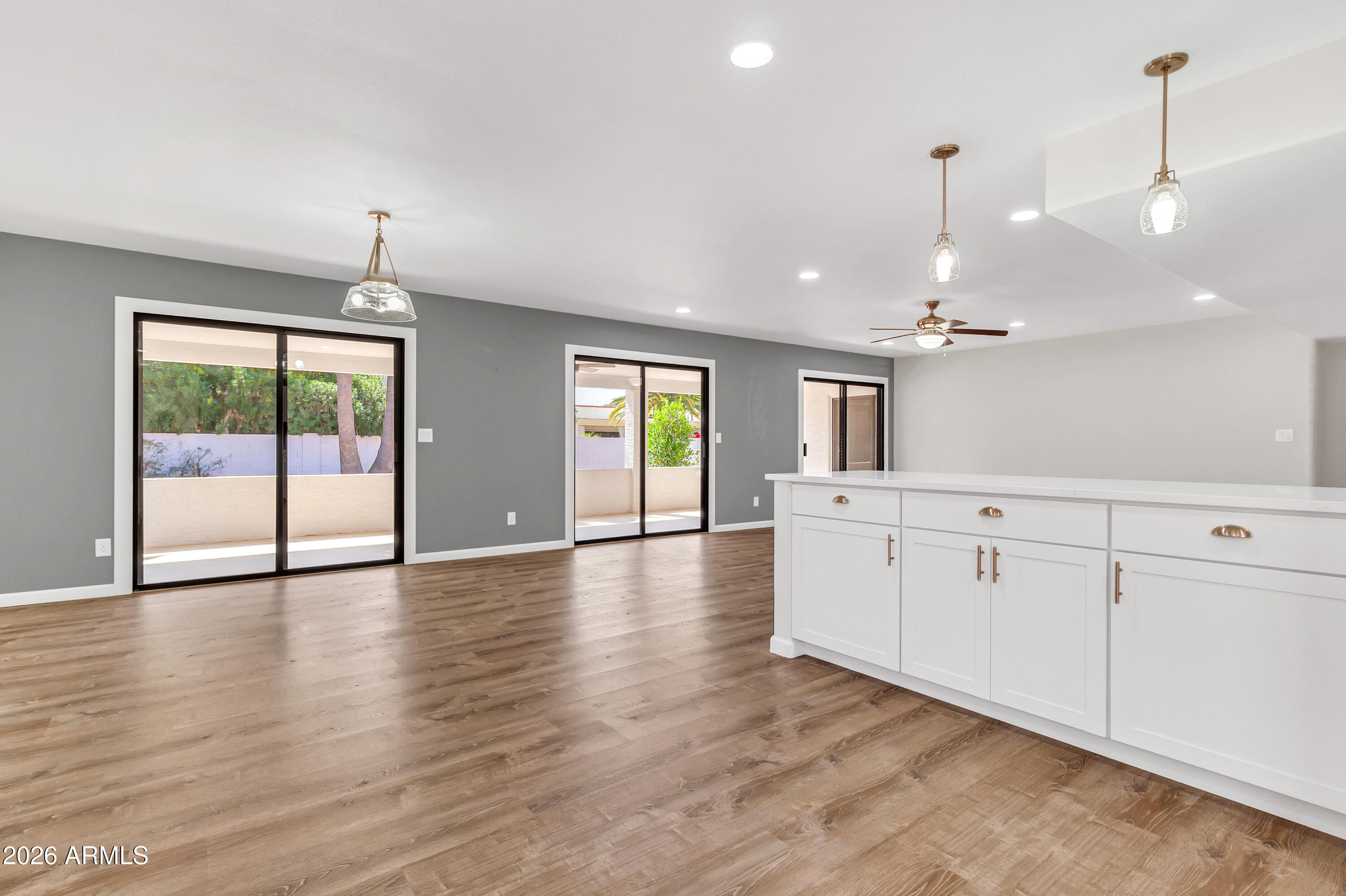 10831 E Sunnydale Drive