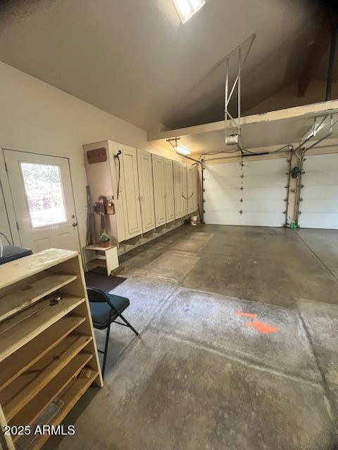 Unsubdivided in Pinetop Lakes Country Club - Residential