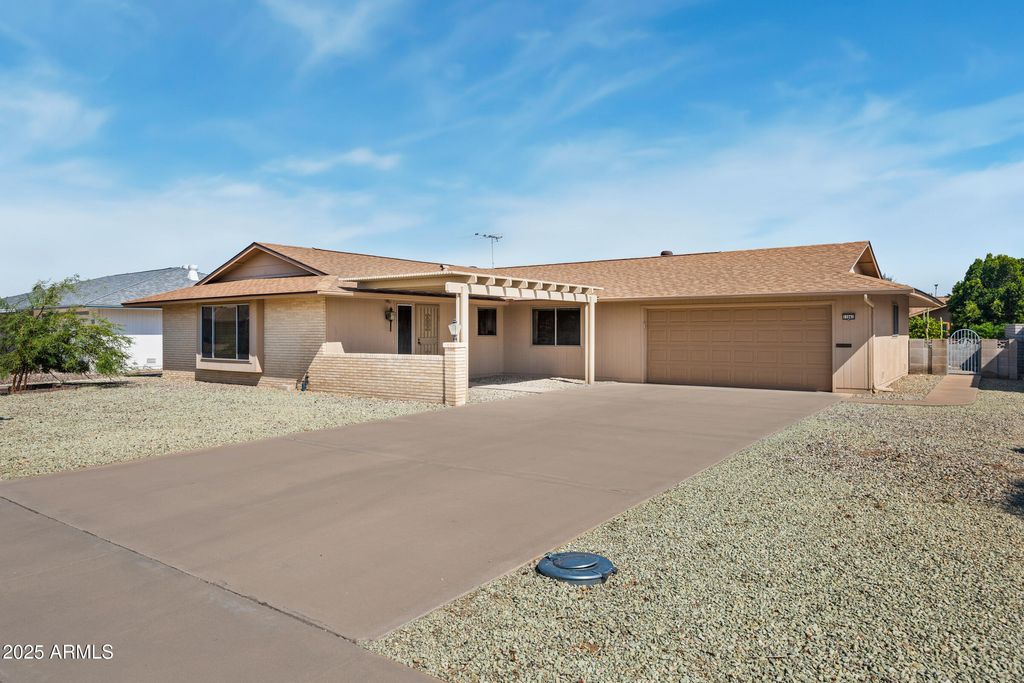 Photo of 11041 W Pleasant Valley Road, Sun City, AZ 85351 (MLS # 6906036)