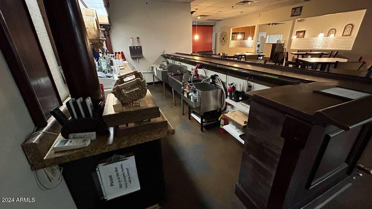 16758 E GLENBROOK Boulevard