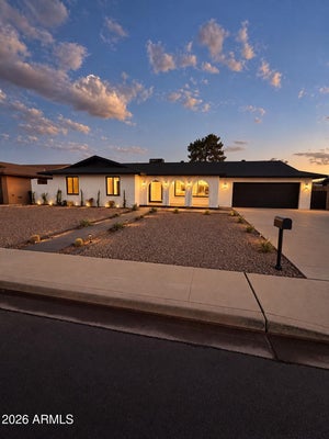 1127 E WATSON DR, TEMPE, AZ 85283 - Image fc8d2220368b9c7df2148d192a84bcec/2999089526