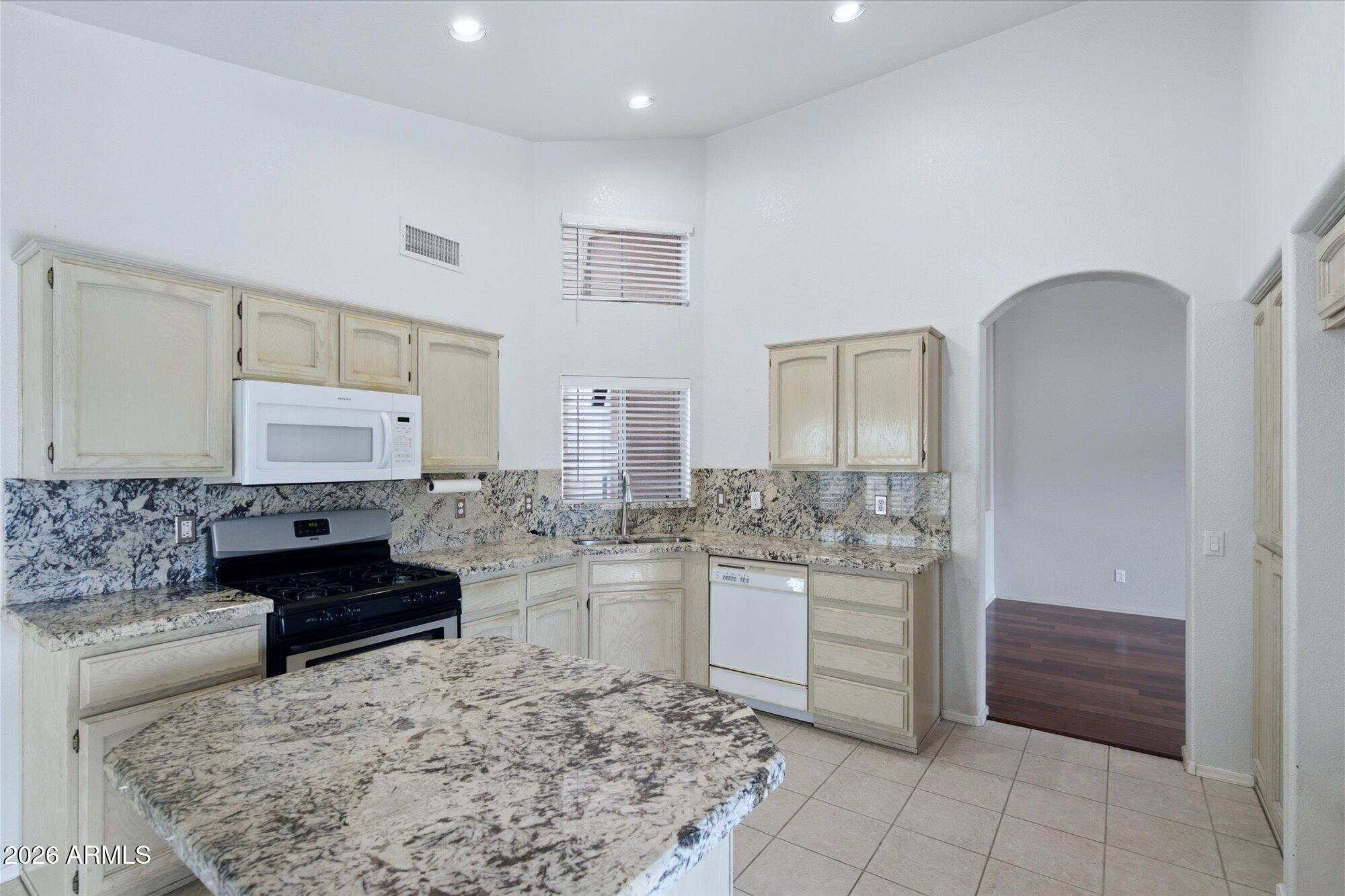 15251 W VERDE Lane