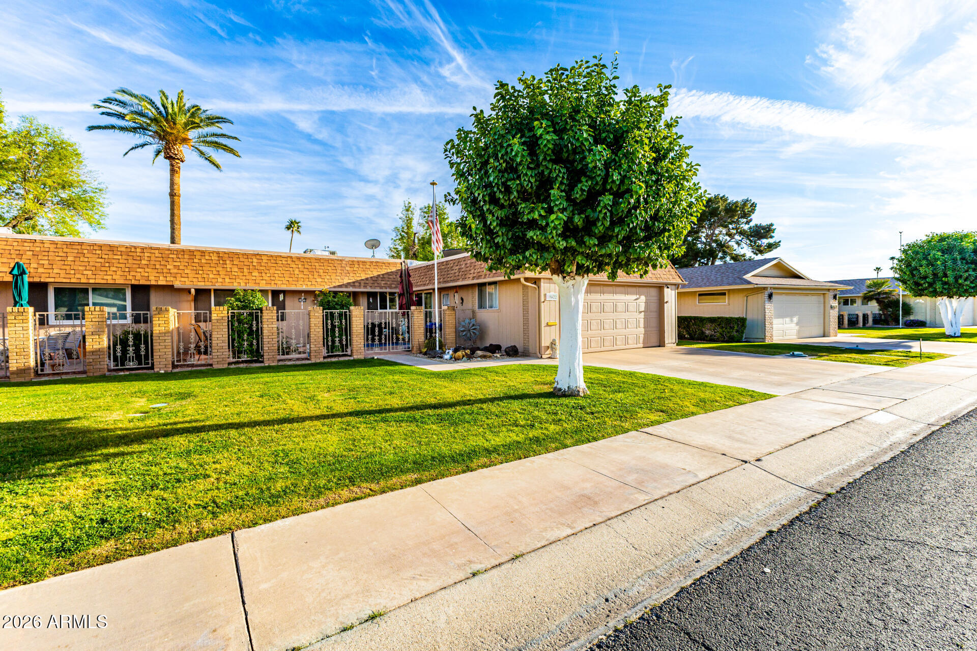 10422 W ROUNDELAY Circle