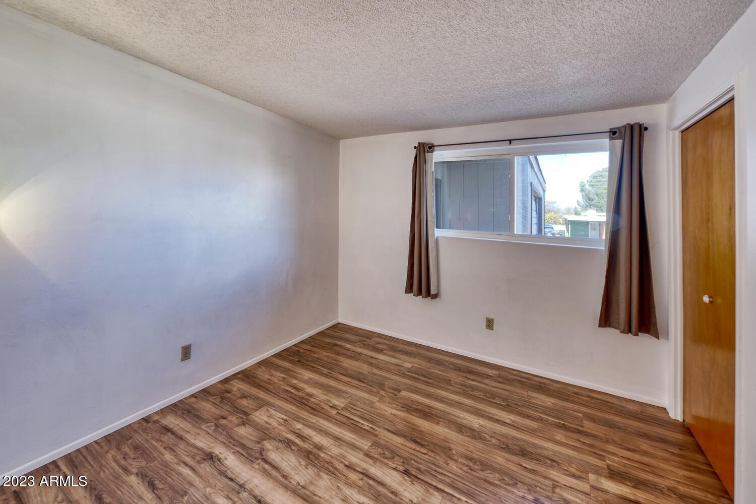 VILLAGE MEADOWS UNIT 2 - Residential