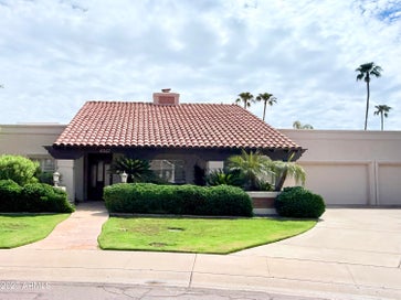 8267 E QUARTERHORSE Trail Scottsdale AZ 85258