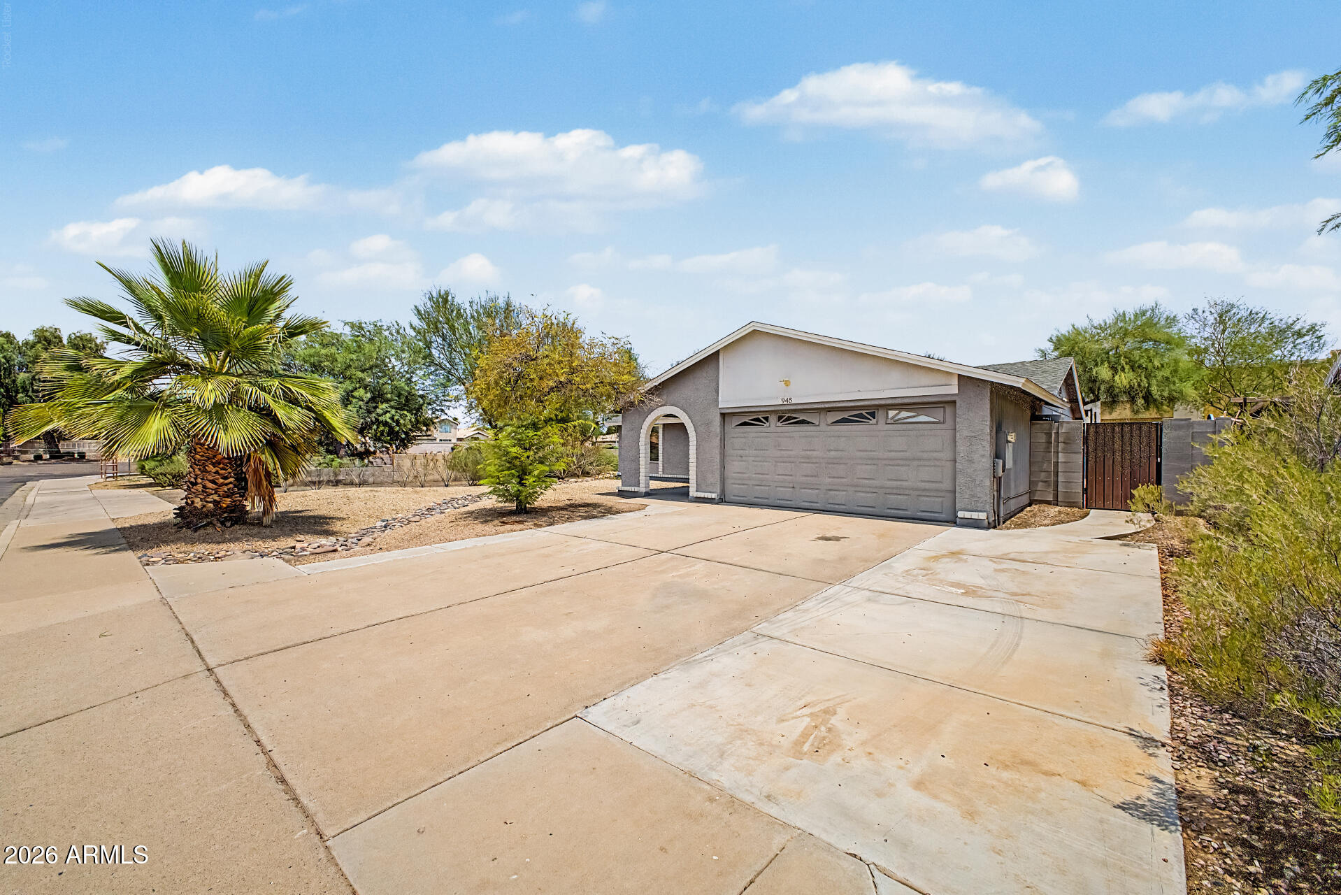 Properties 3 945 N CENTRAL Drive