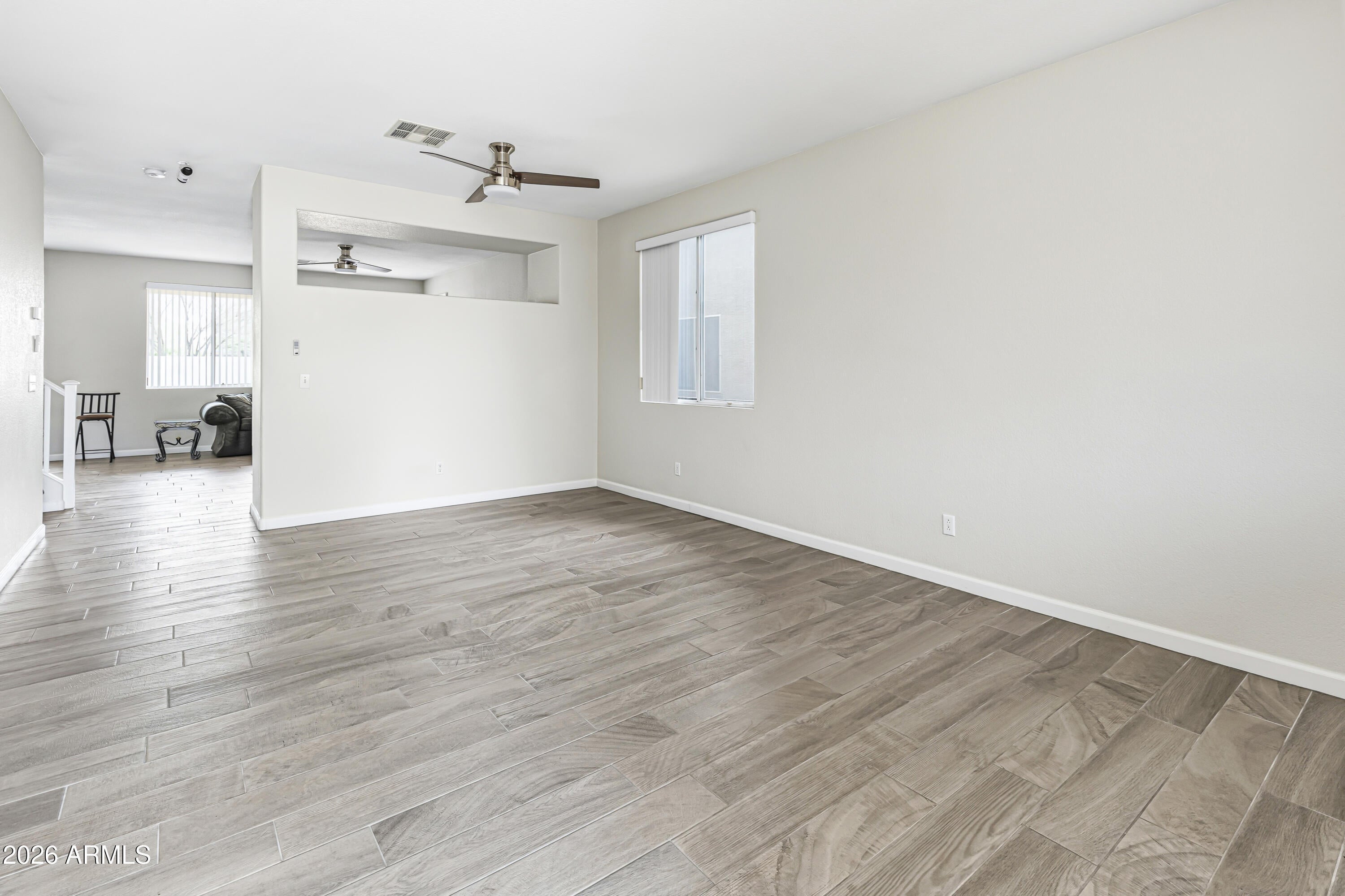 2021 N 103RD Drive