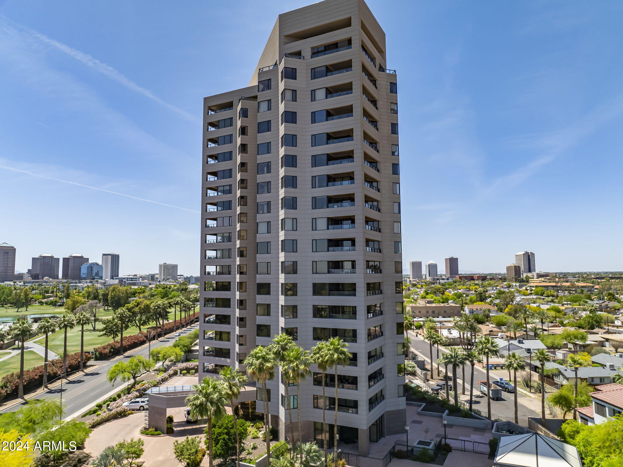 1040 E OSBORN Road 302